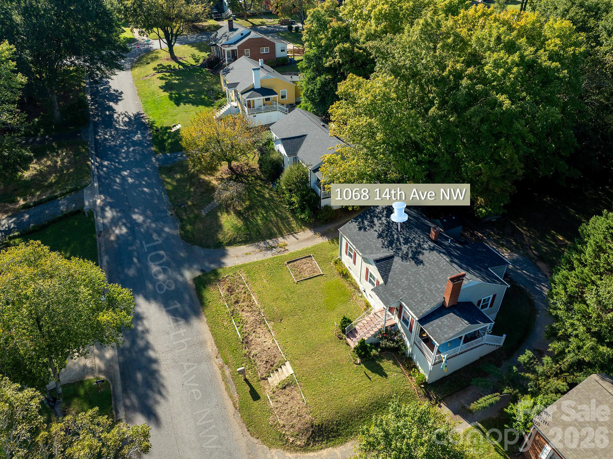 main property photo 16
