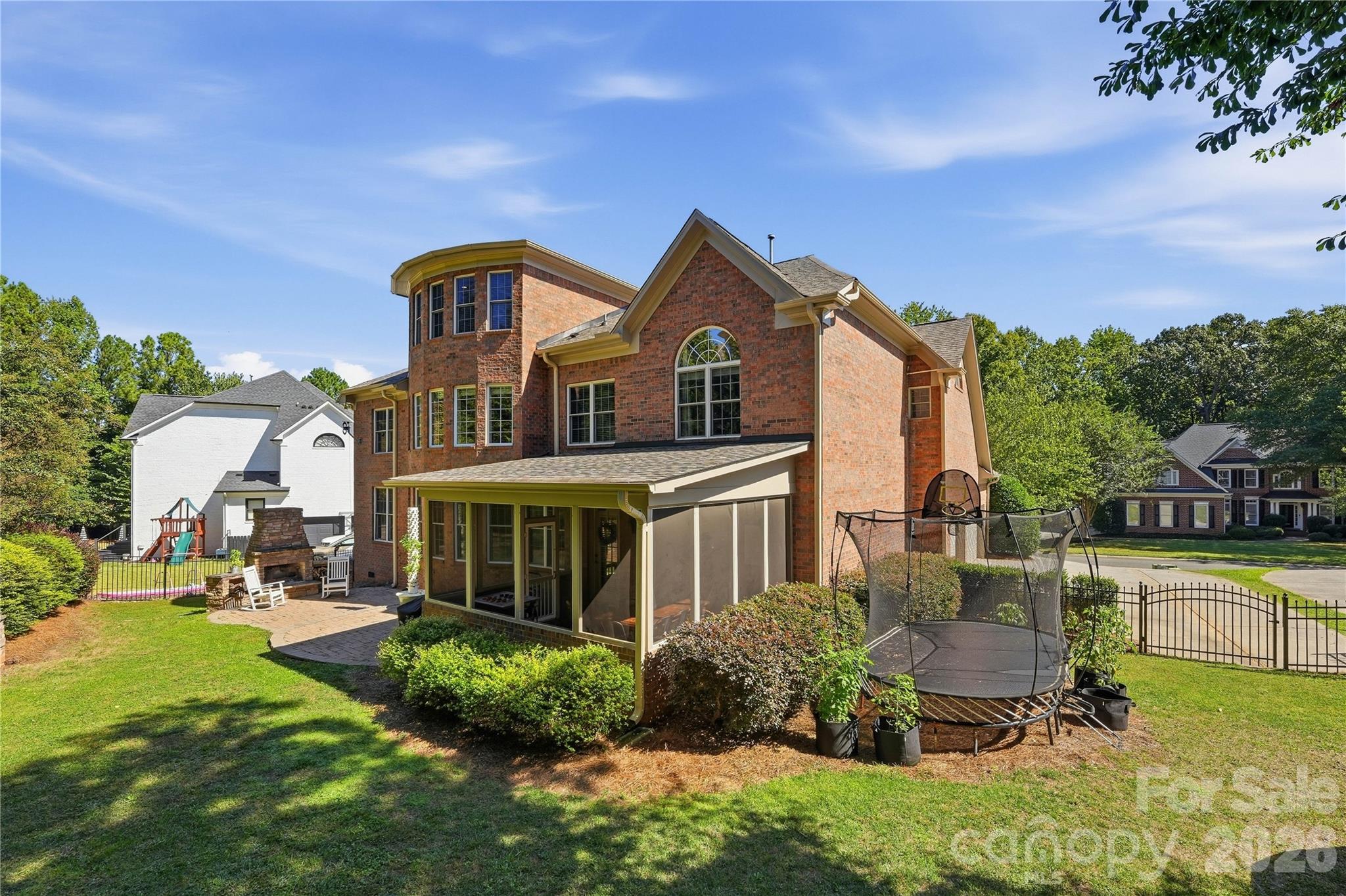 main property photo 46