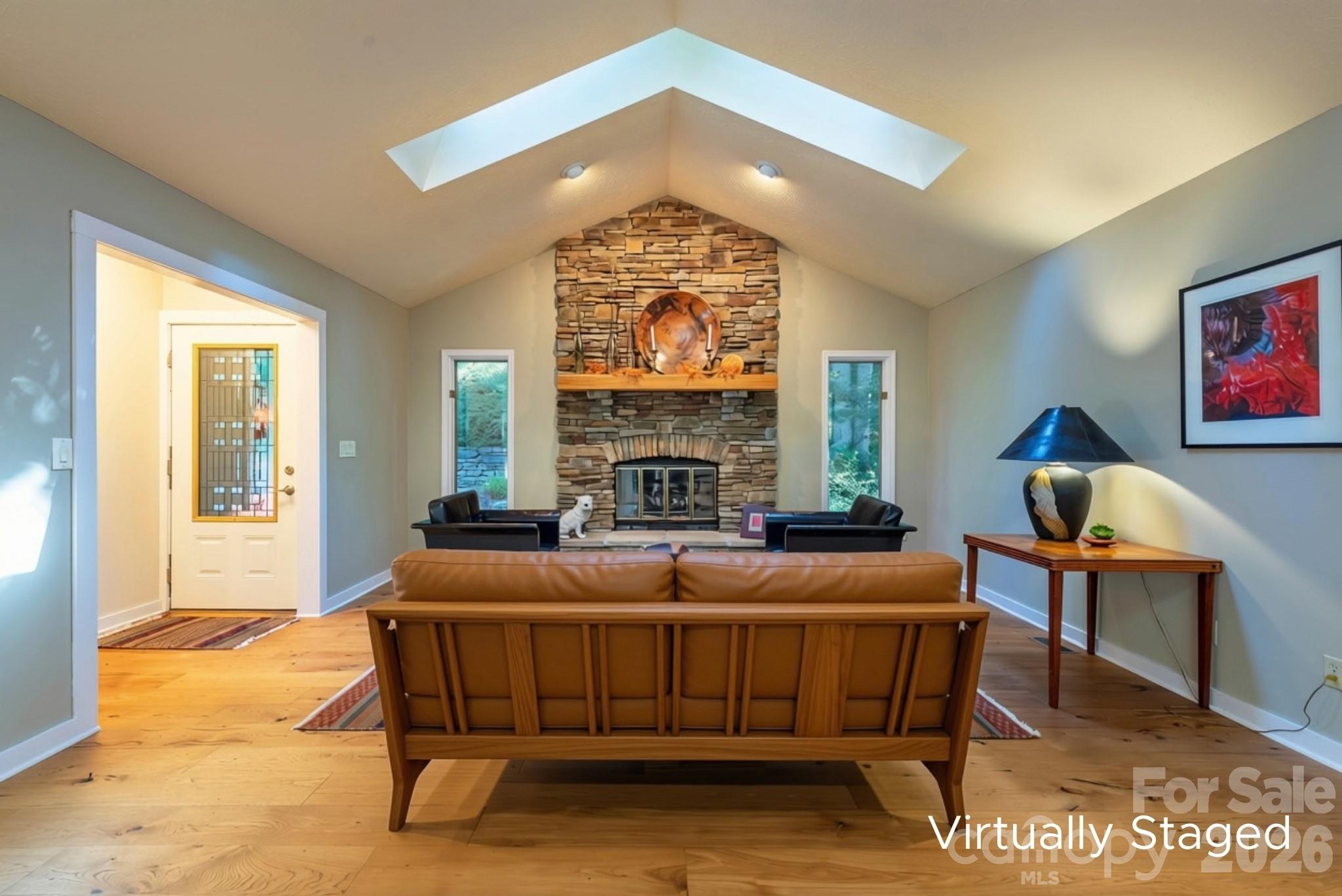 main property photo 4
