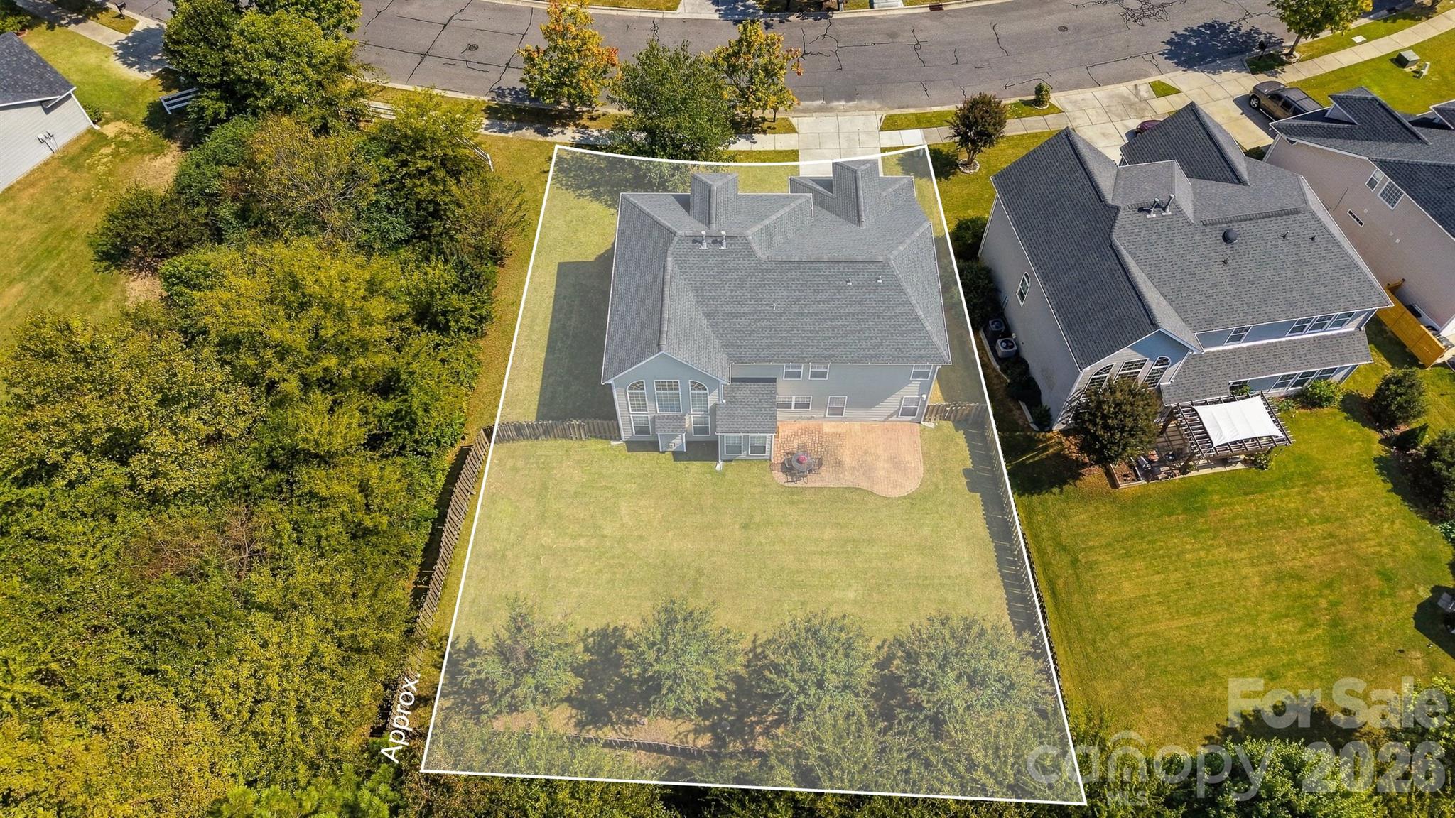 main property photo 38