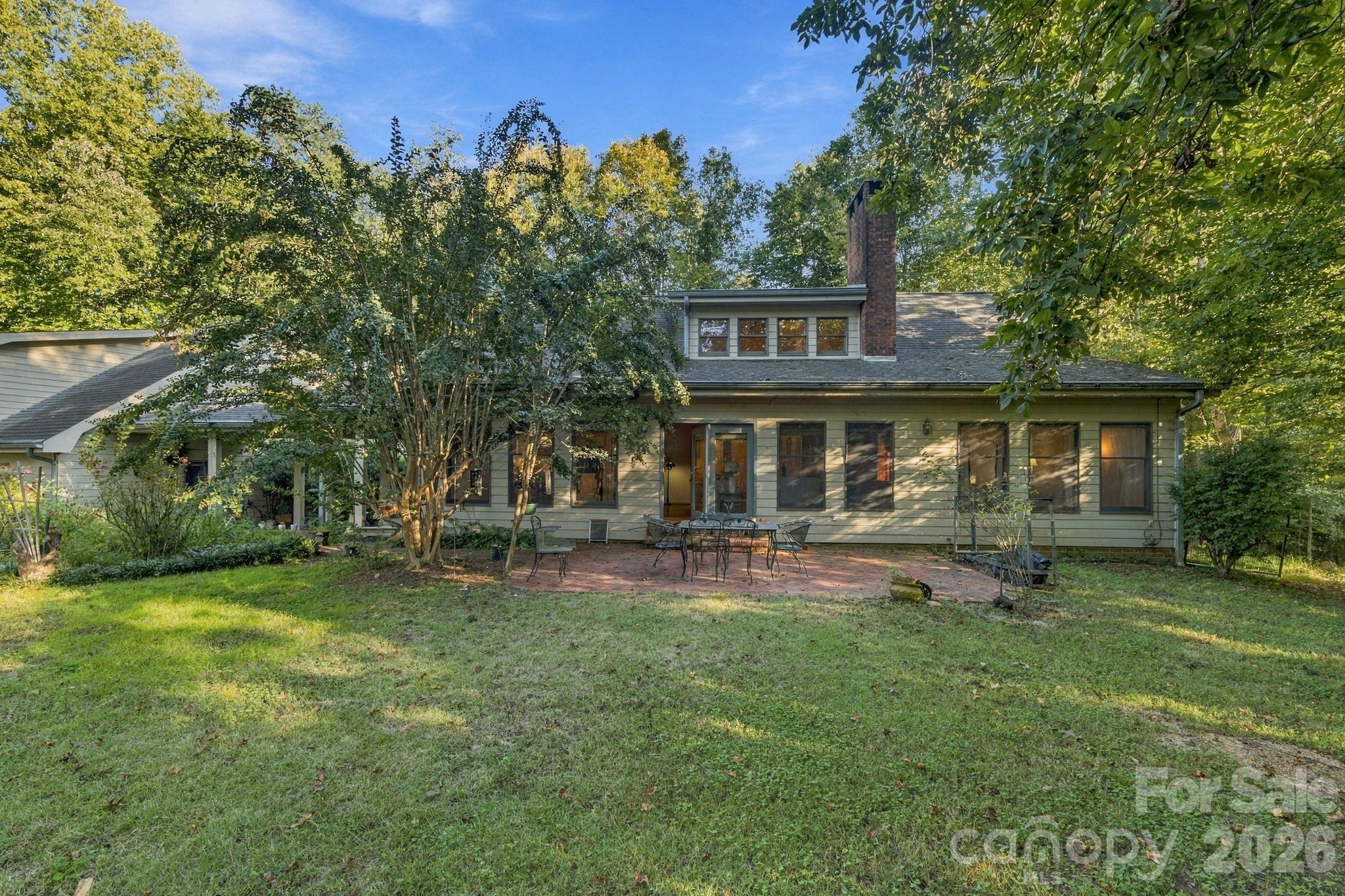 main property photo 44