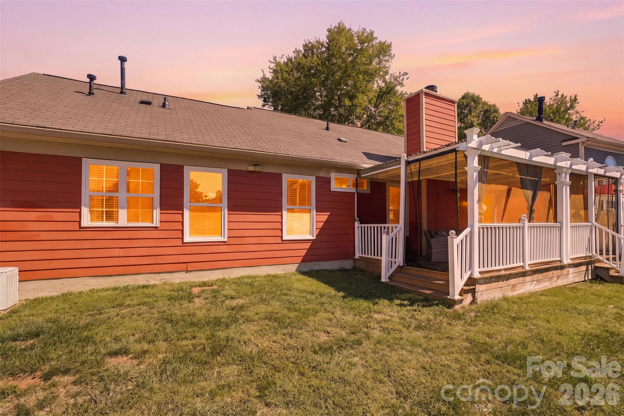 main property photo 29