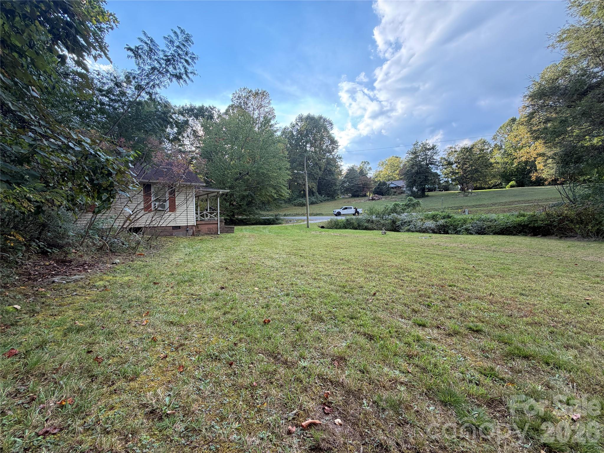 main property photo 15