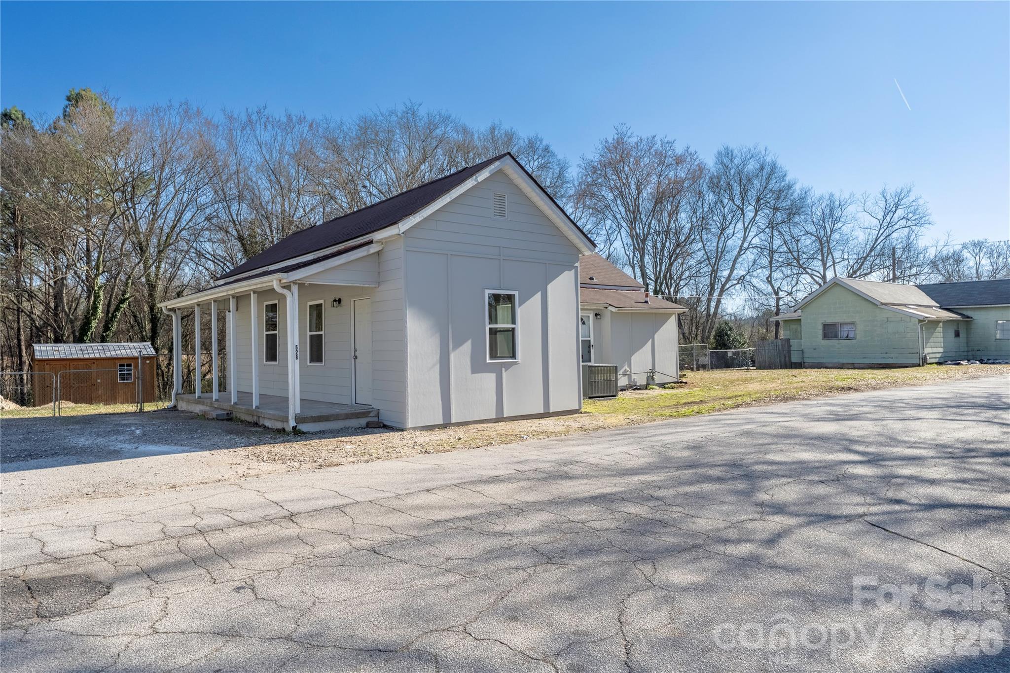 main property photo 21