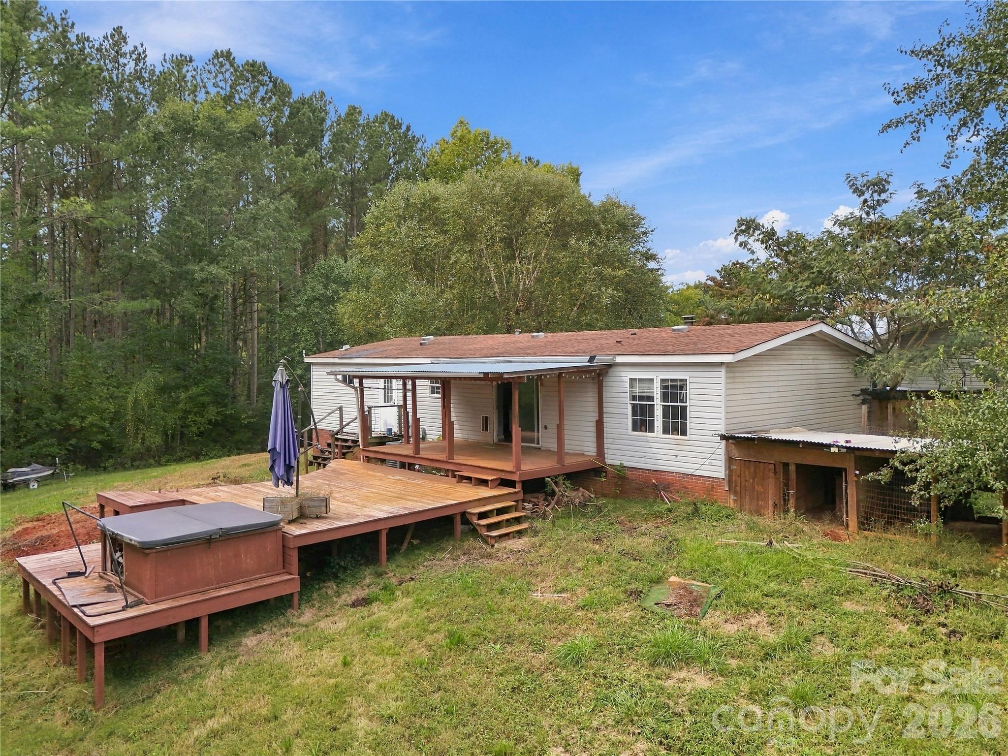main property photo 6