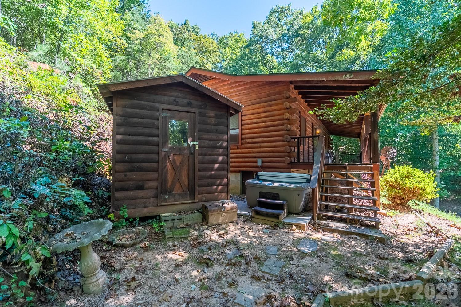 main property photo 41