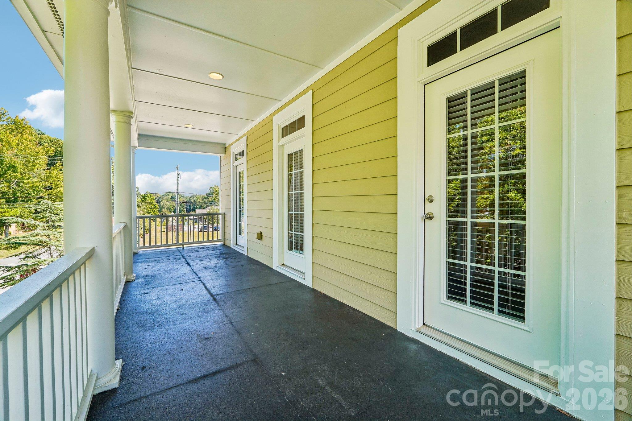 main property photo 36