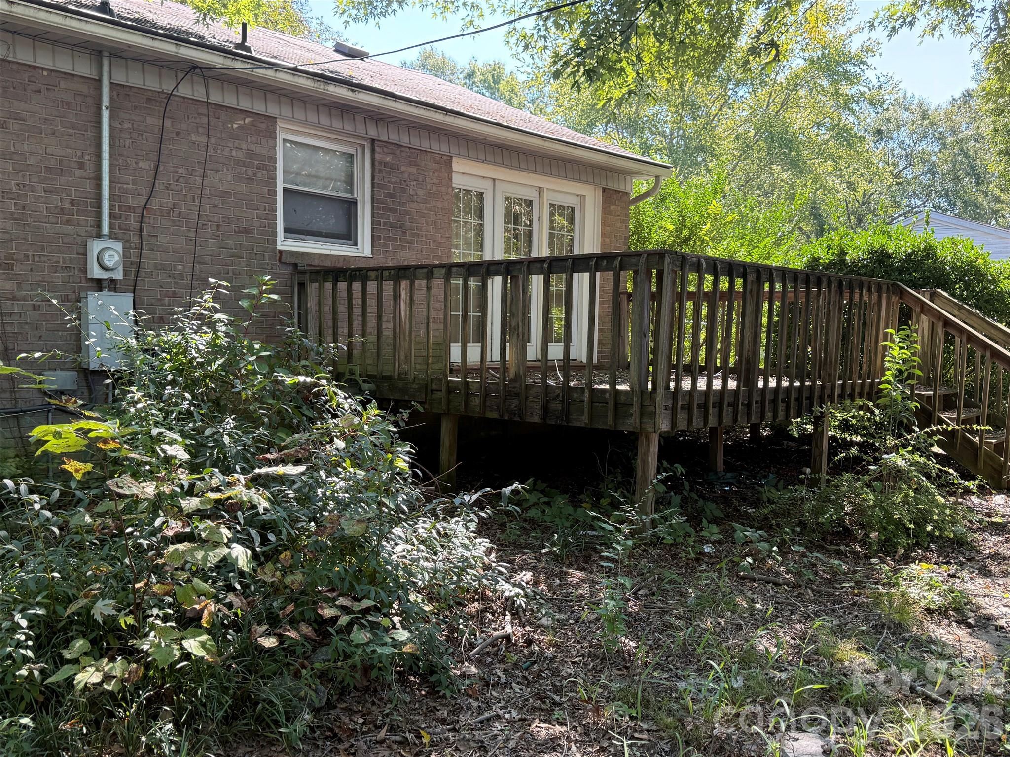main property photo 18
