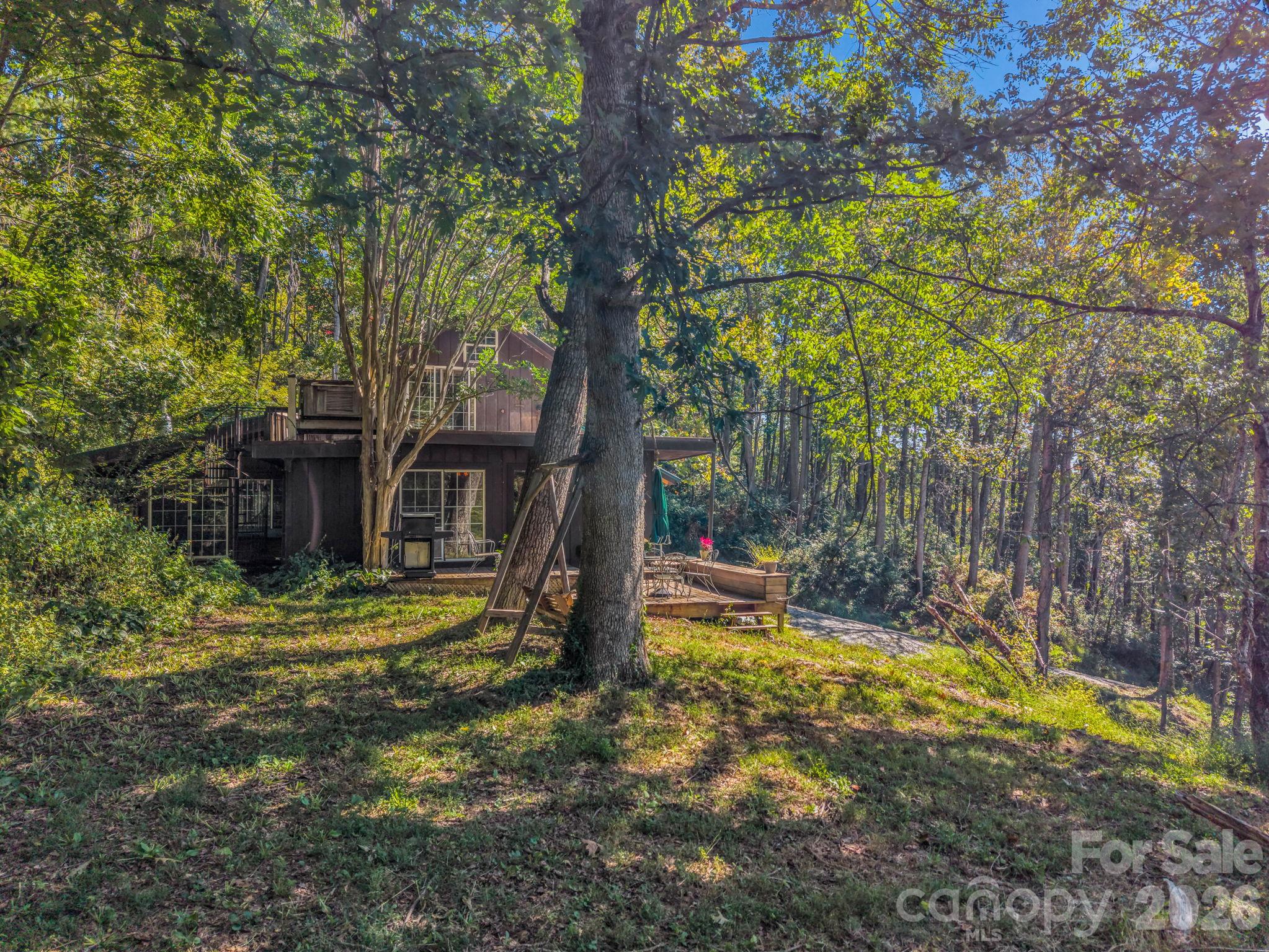 main property photo 35