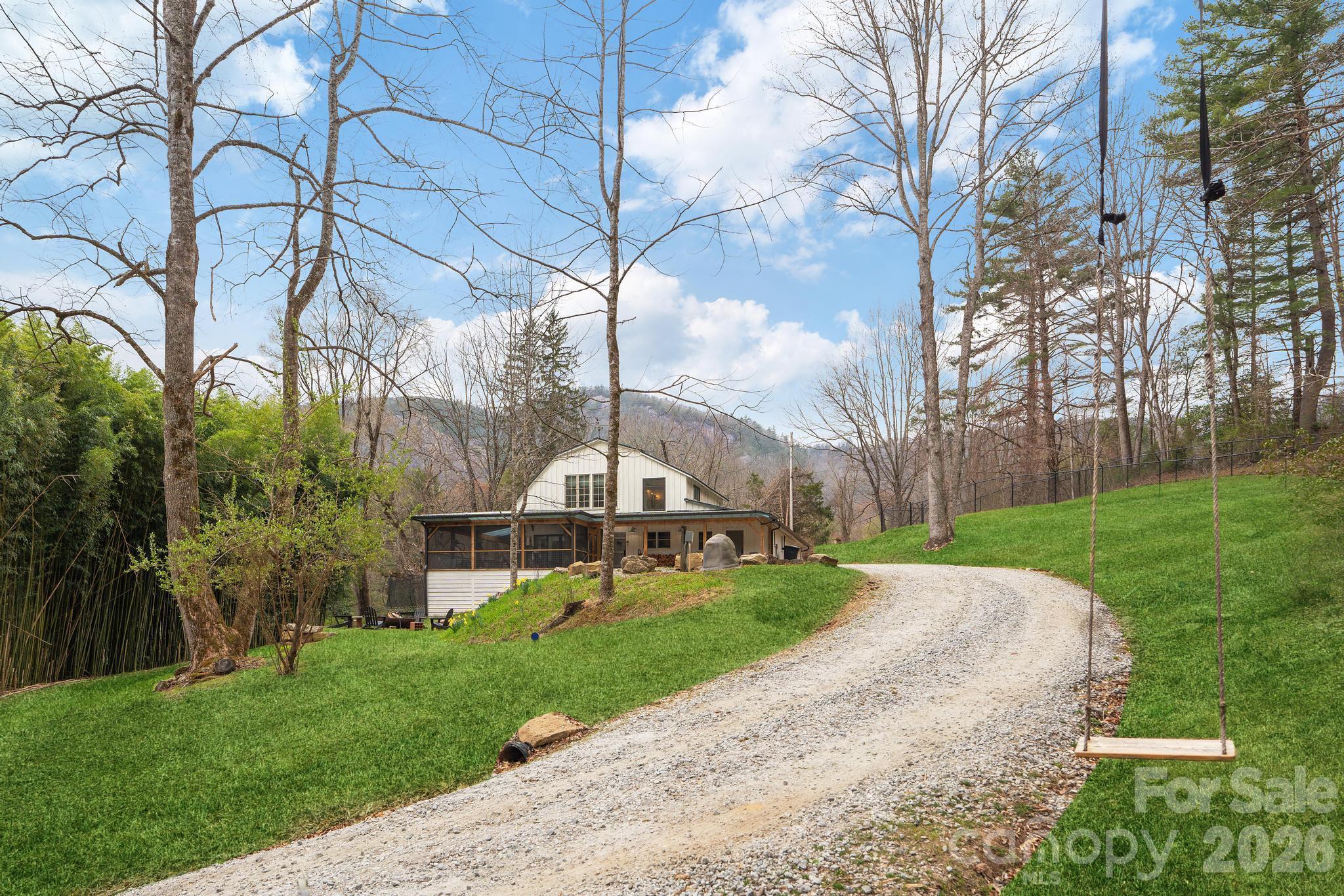 main property photo 27