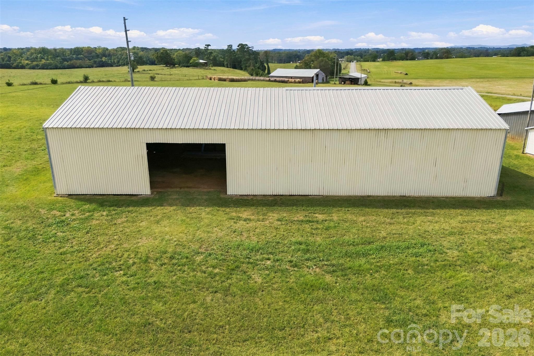 main property photo 37