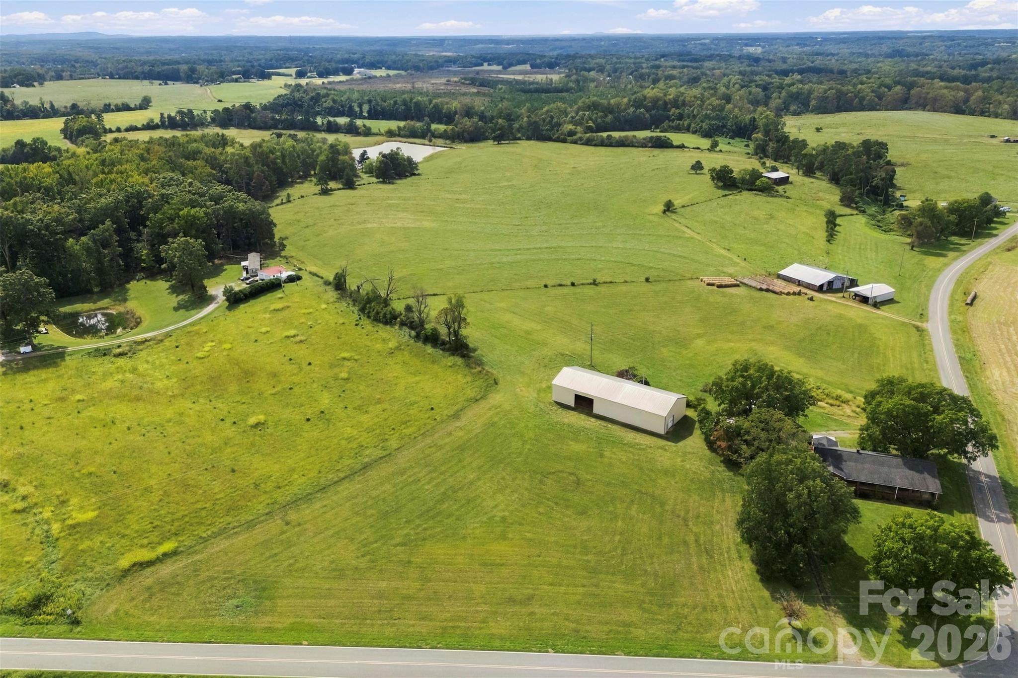 main property photo 45
