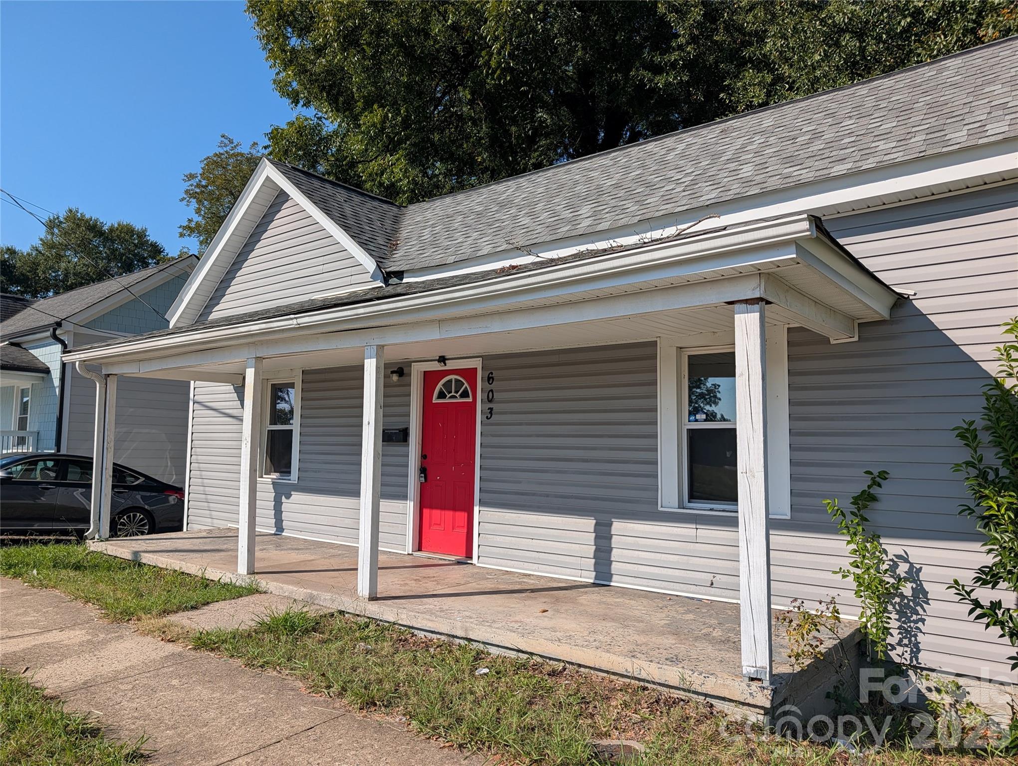 main property photo 0