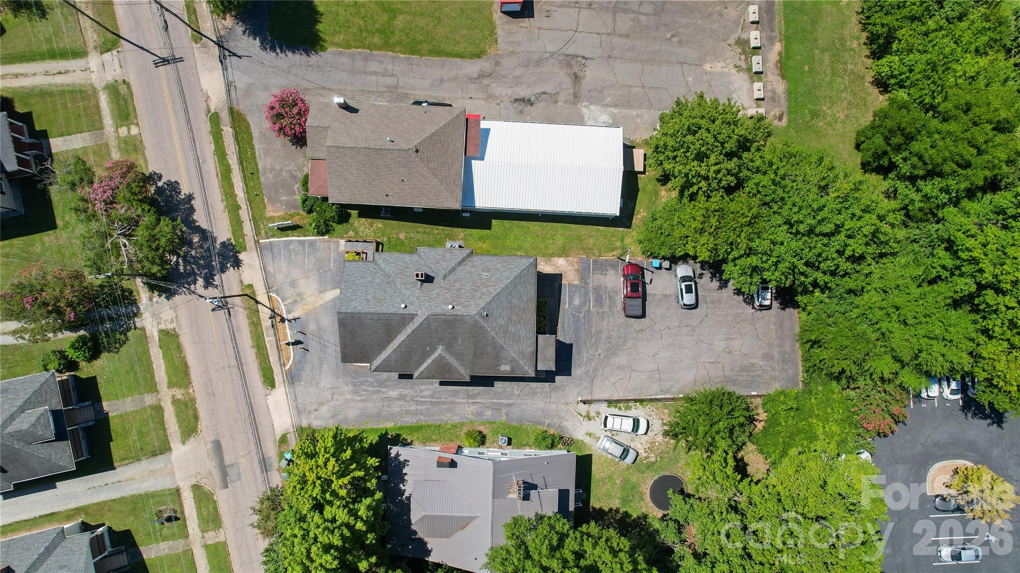 main property photo 21