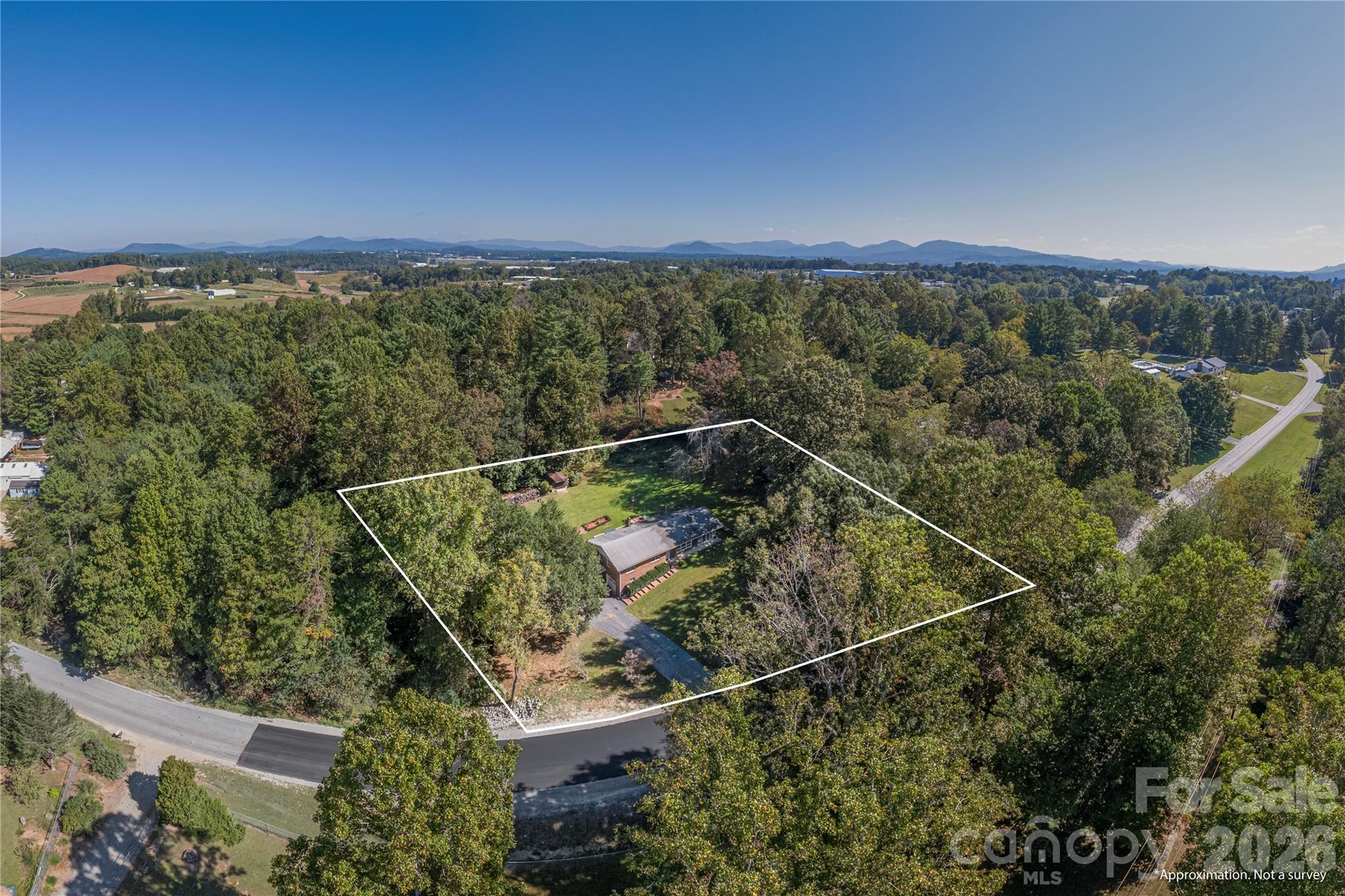 main property photo 26