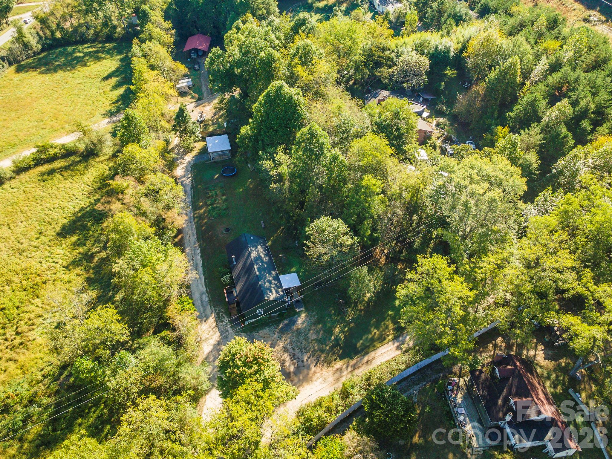 main property photo 36