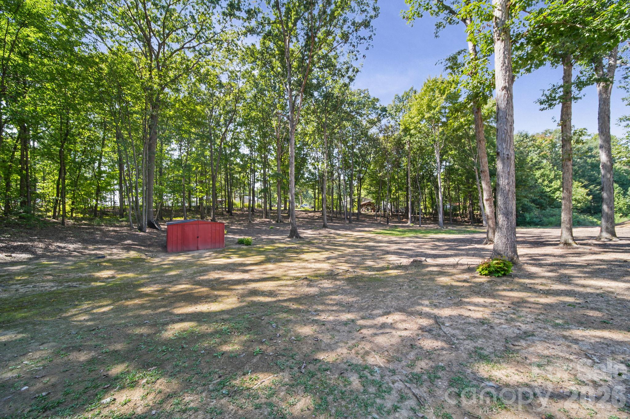 main property photo 19