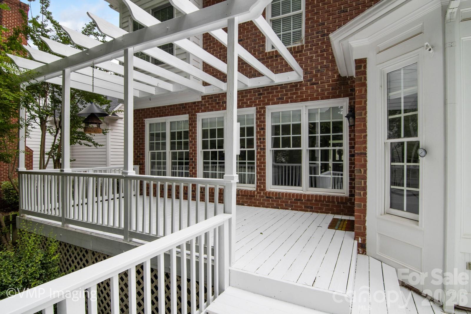 main property photo 31