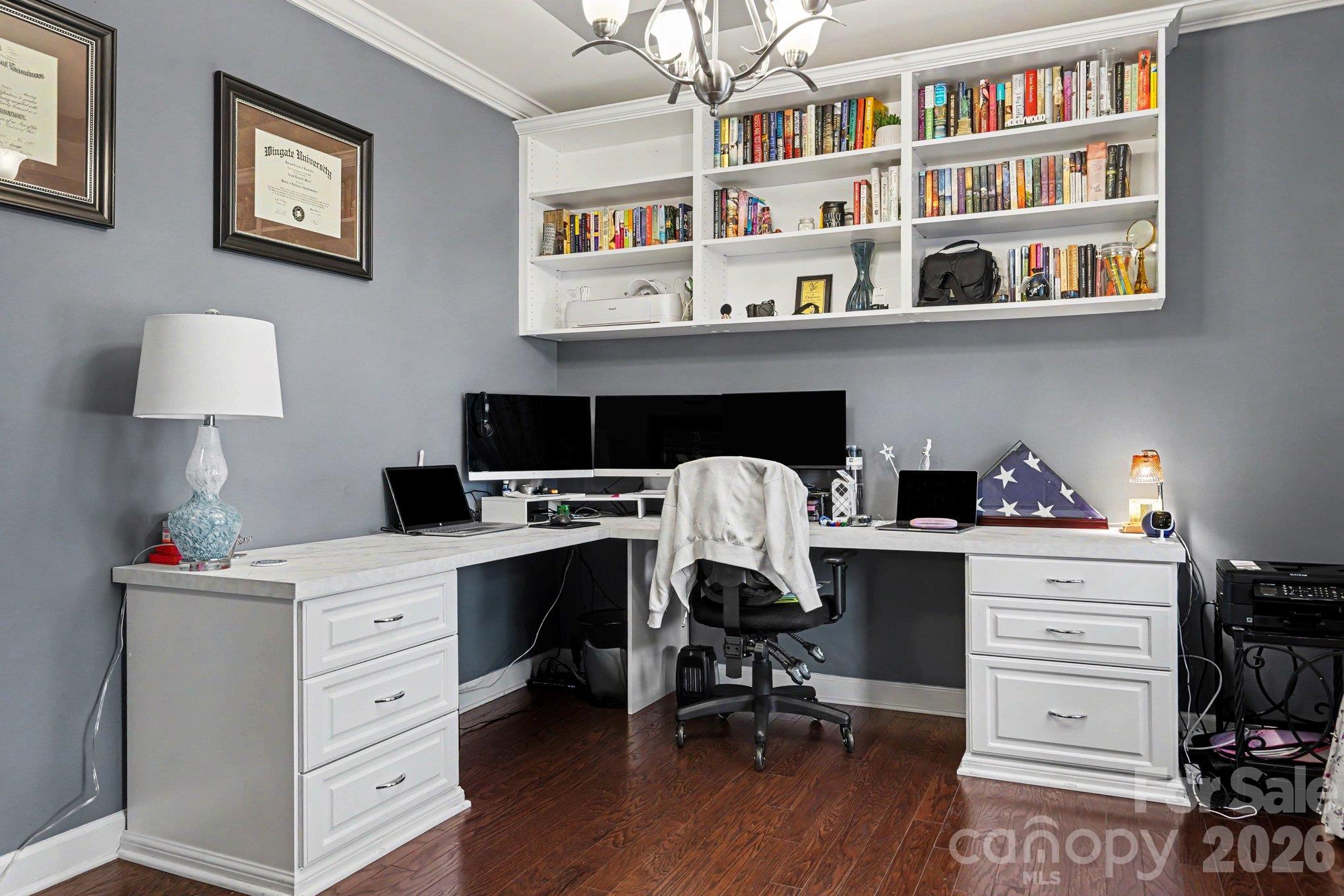 main property photo 24
