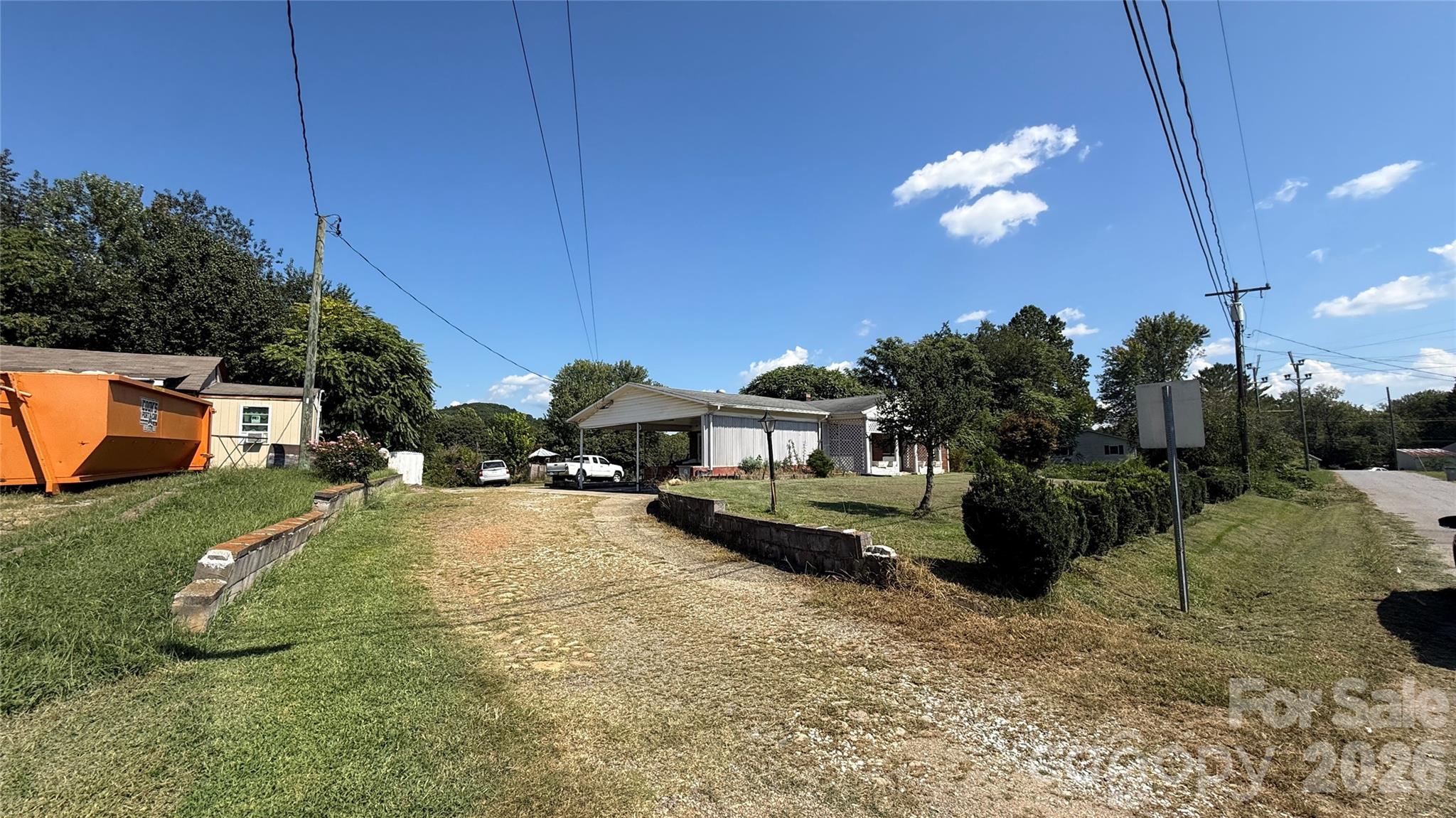 main property photo 3