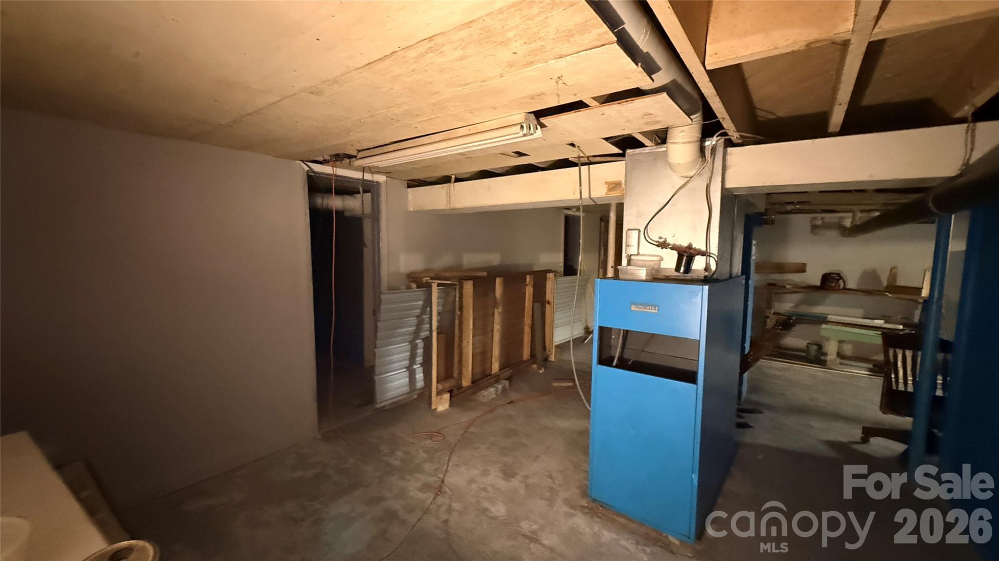 main property photo 46