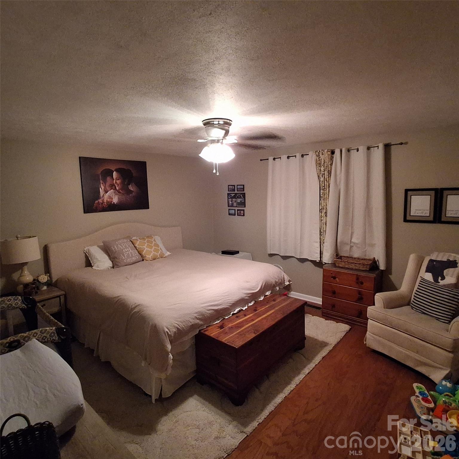 main property photo 11
