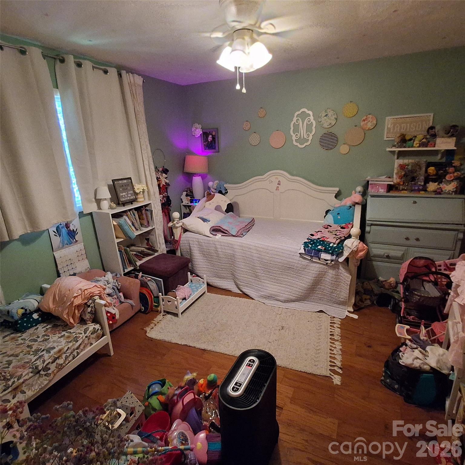 main property photo 12