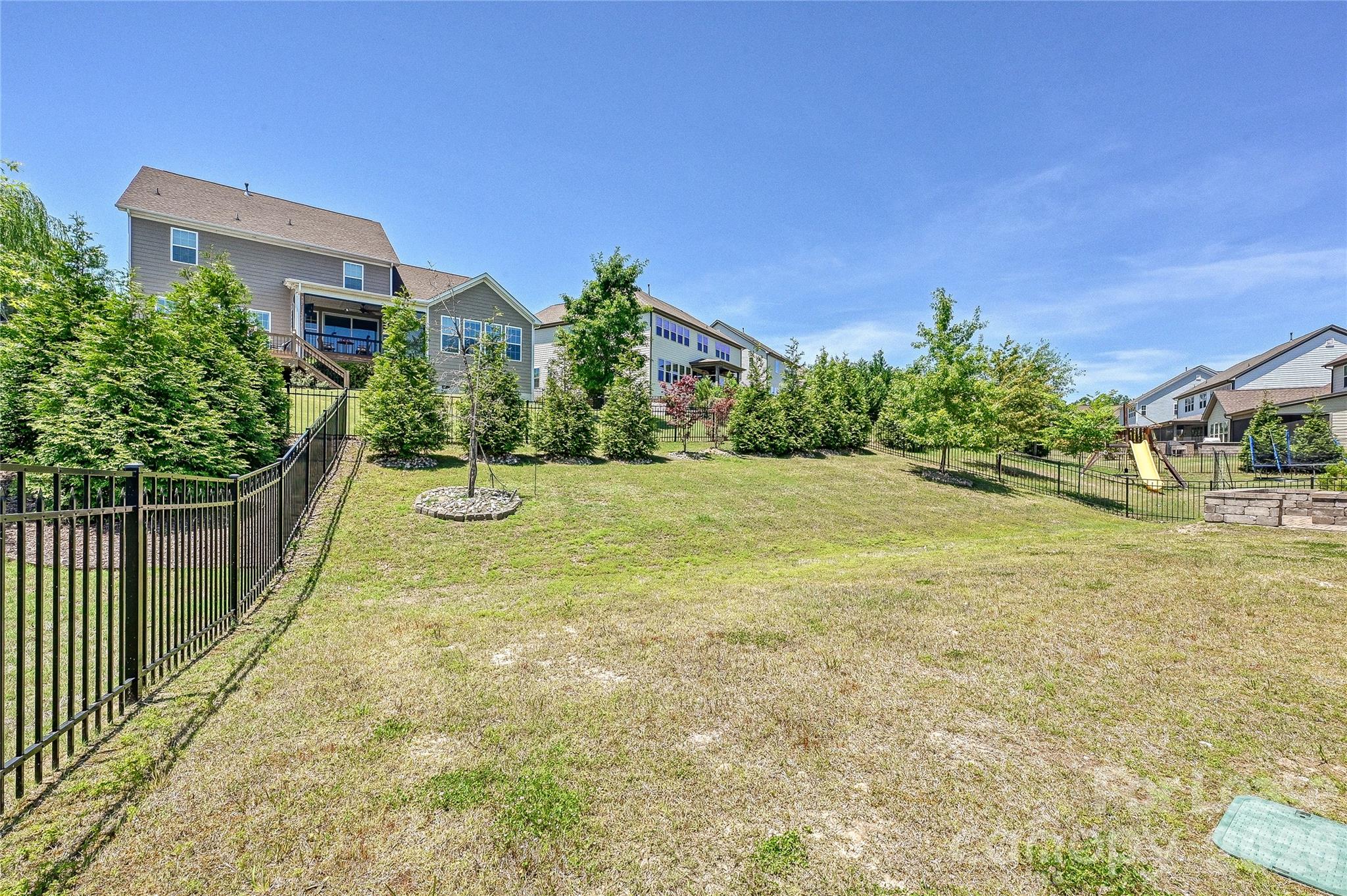 main property photo 47