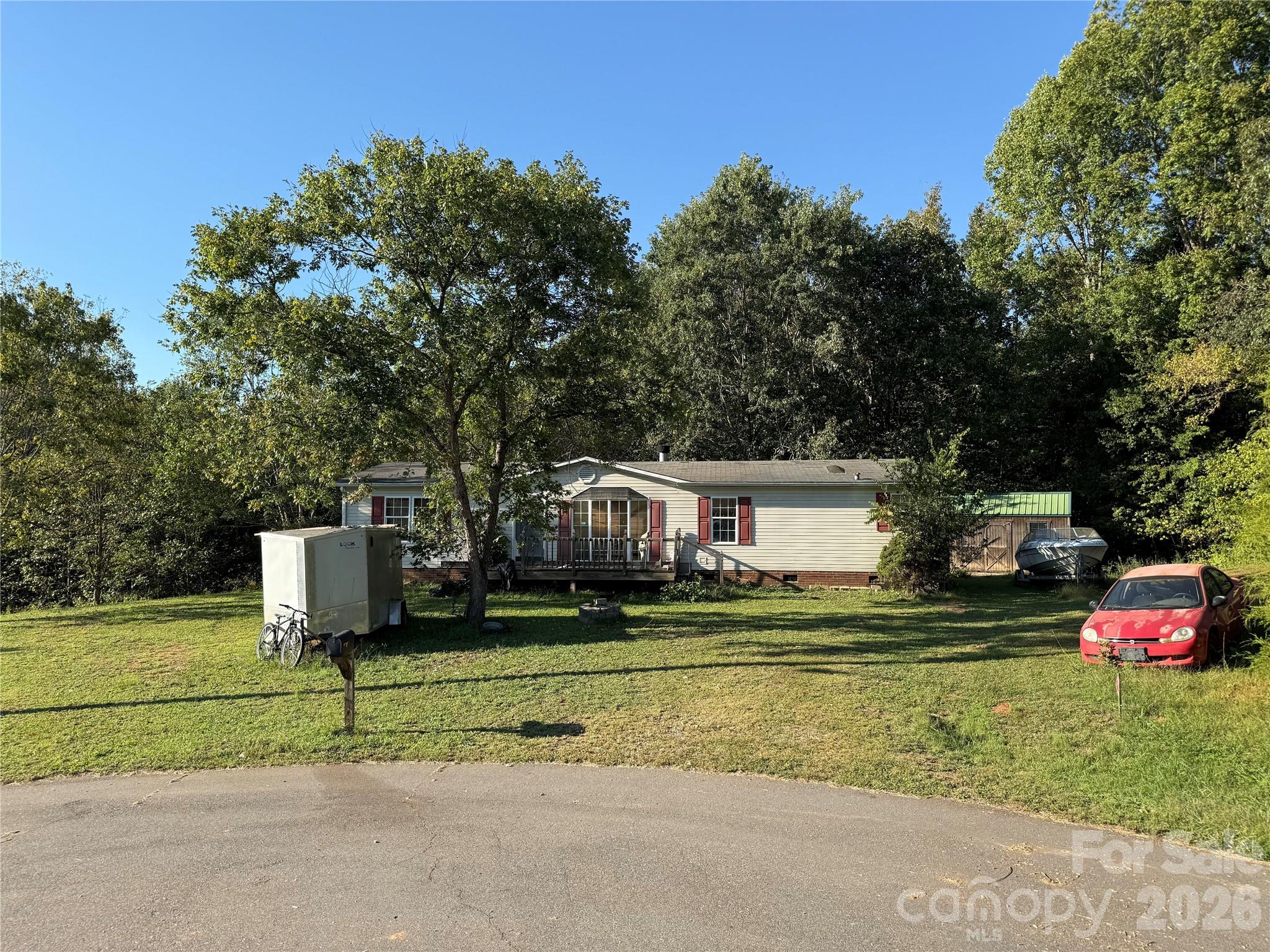 main property photo 5