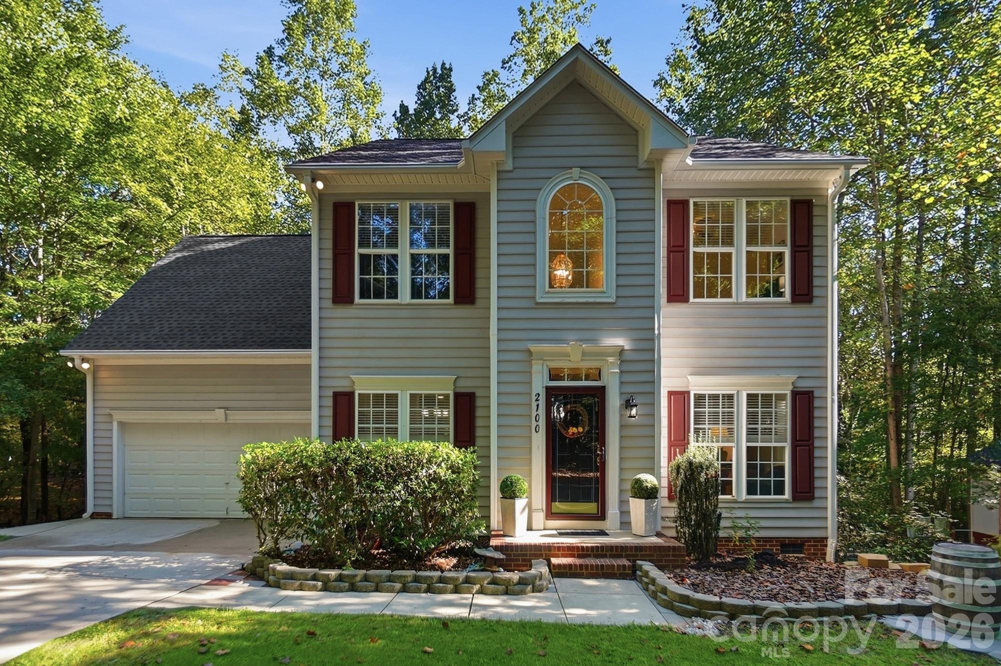 main property photo 2