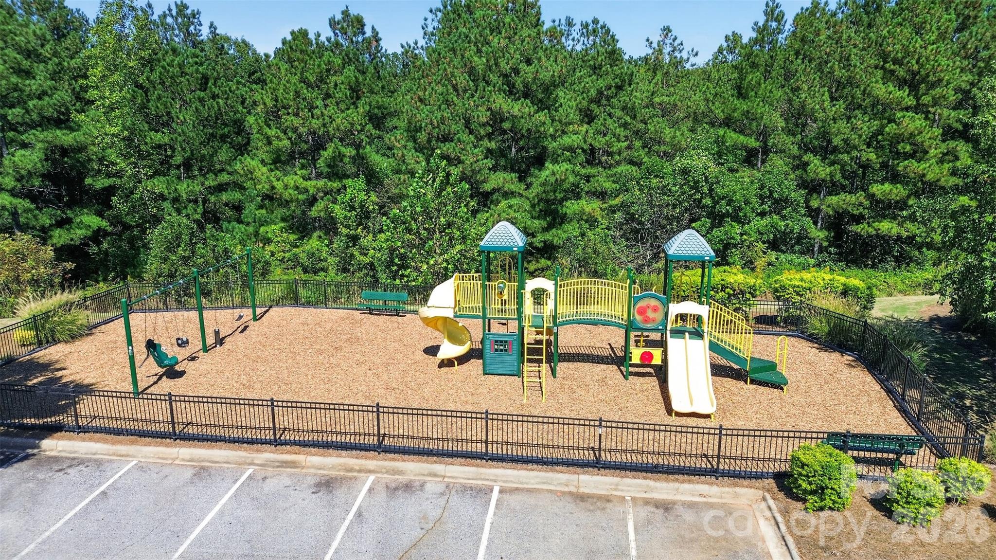 main property photo 41