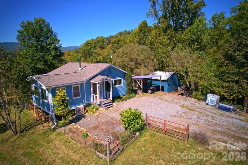 main property photo 33