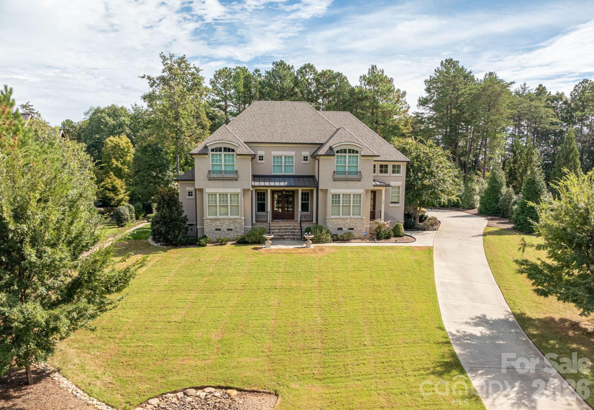 main property photo 0