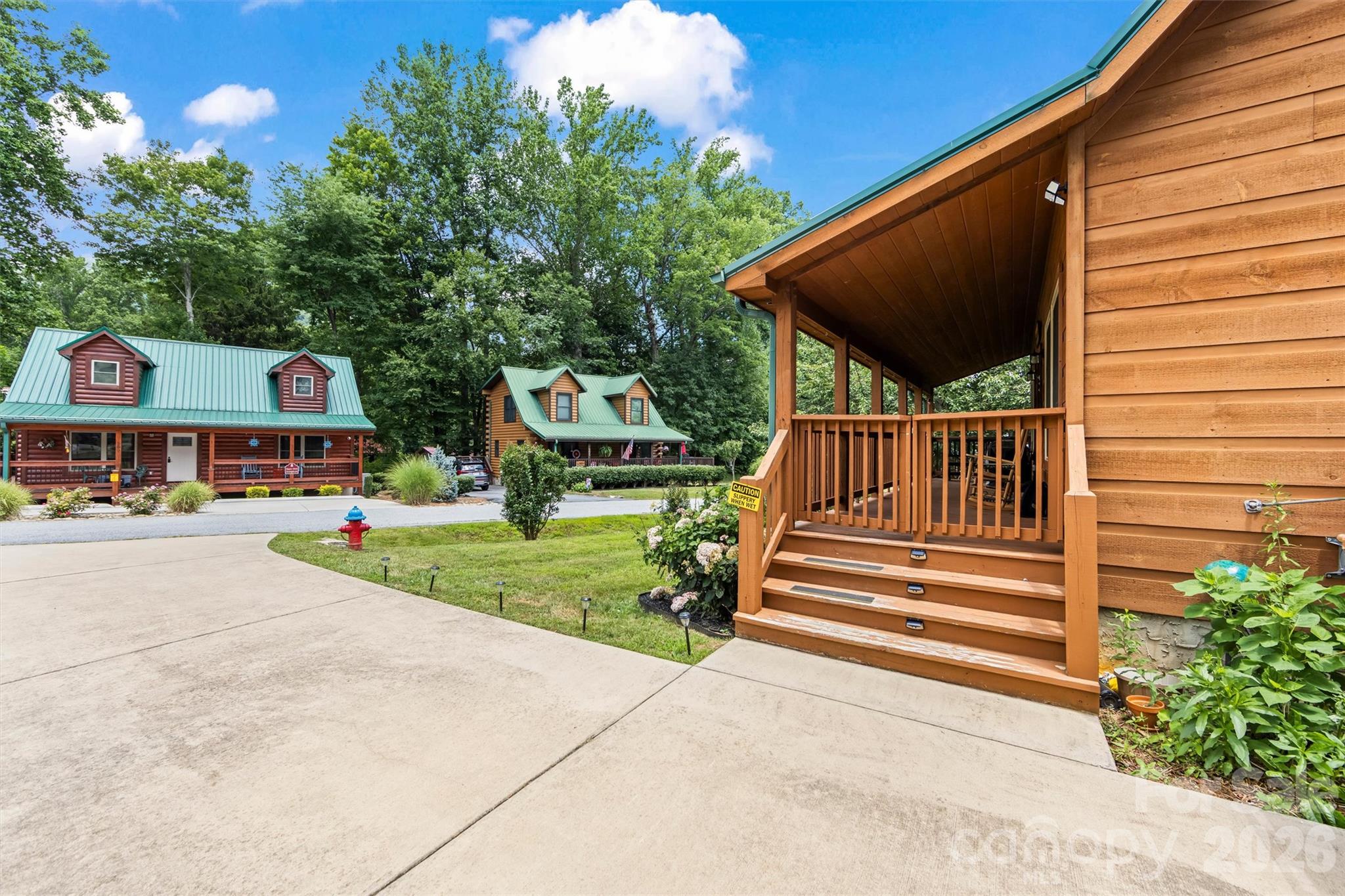 main property photo 24