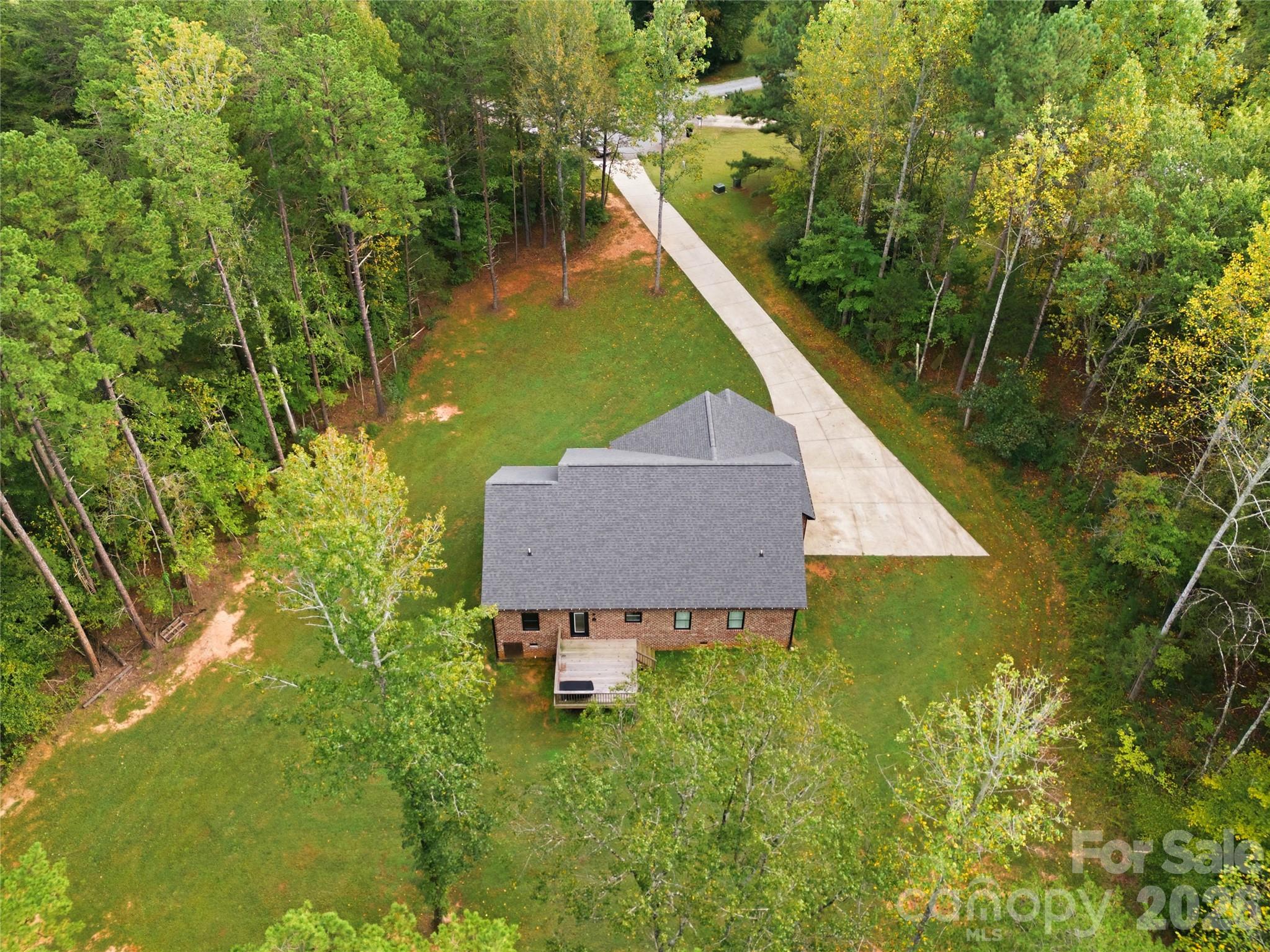 main property photo 33