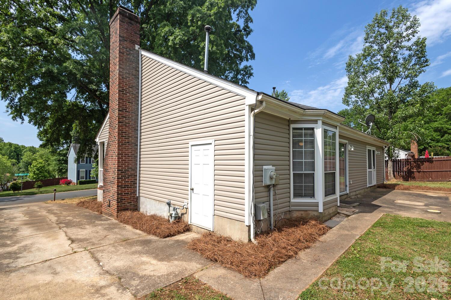 main property photo 42
