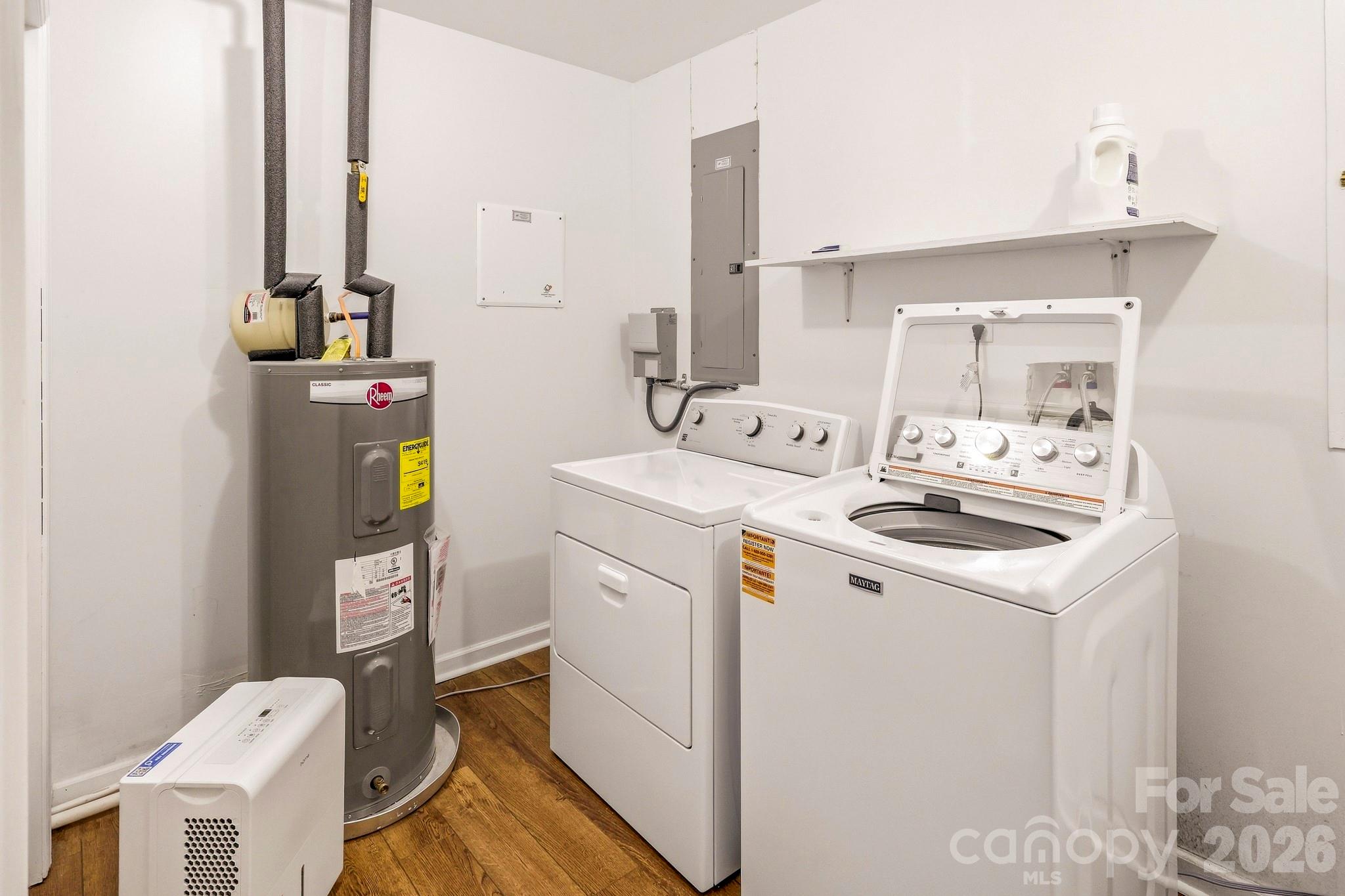 main property photo 18