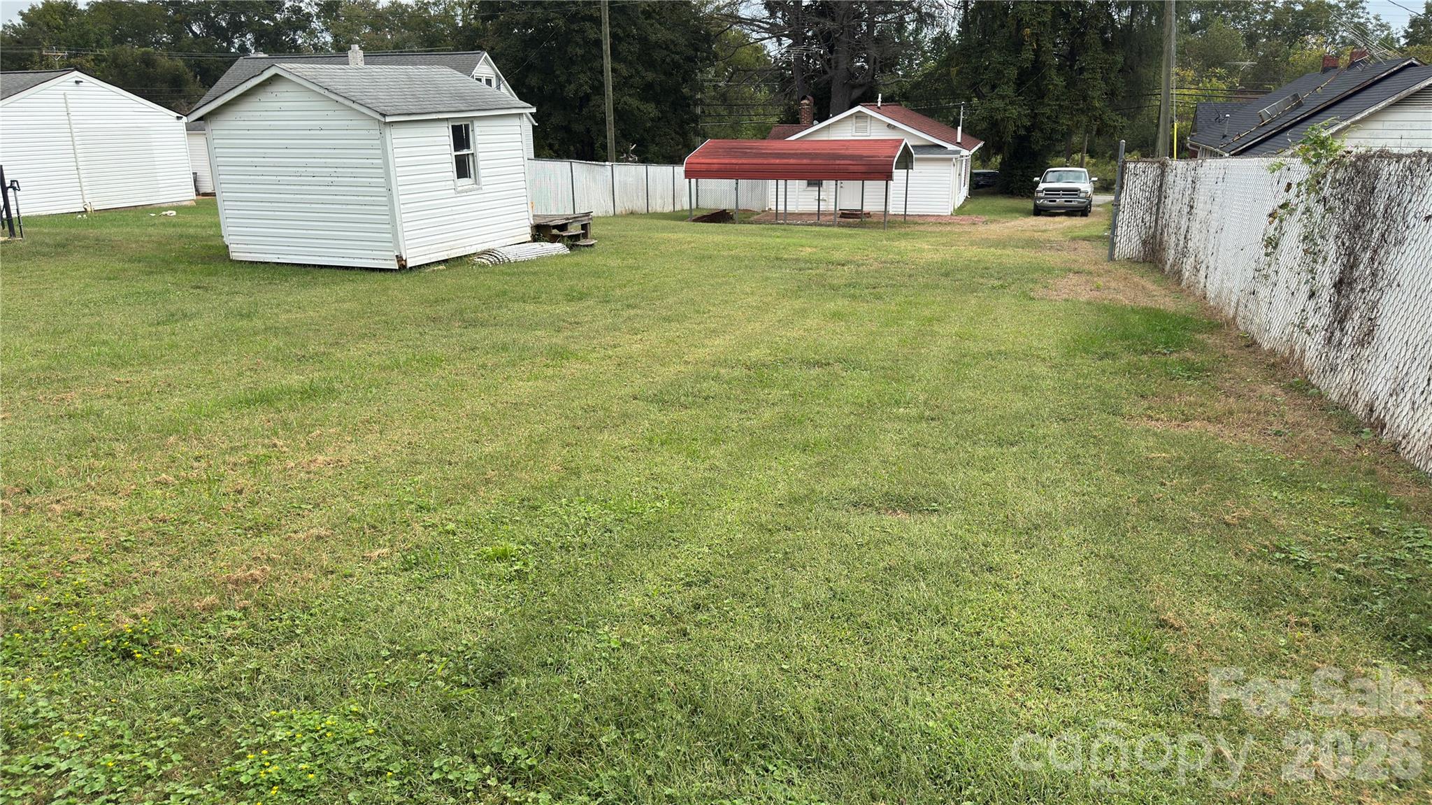 main property photo 15