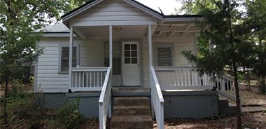 image of property with 2 Bed | 1 Bath | 720 Sqft