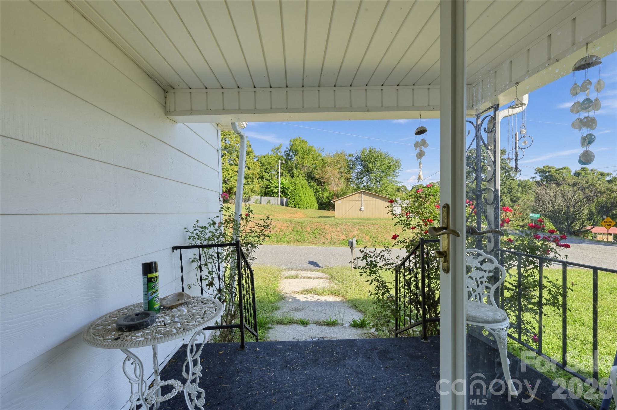 main property photo 5