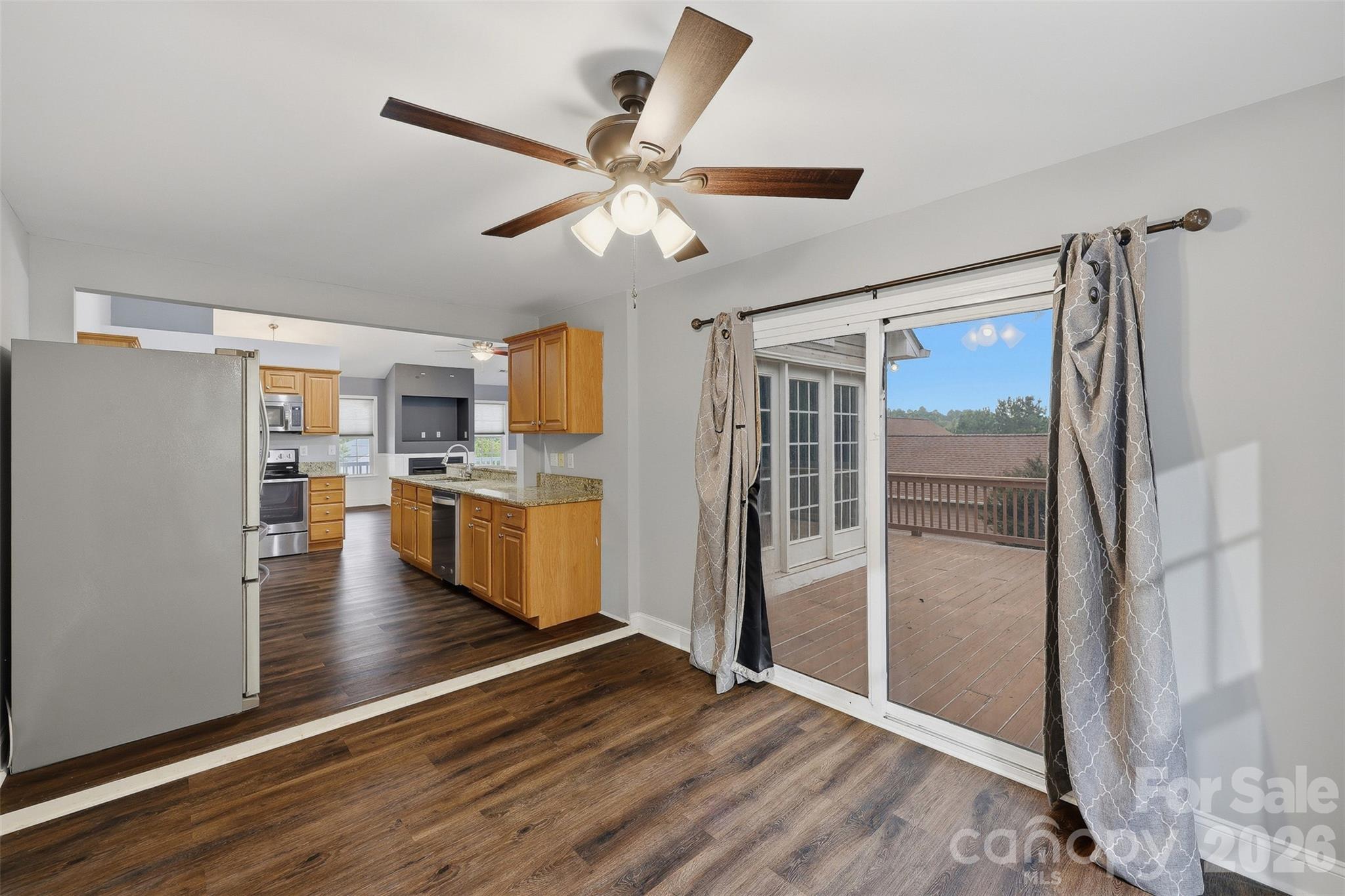 main property photo 19