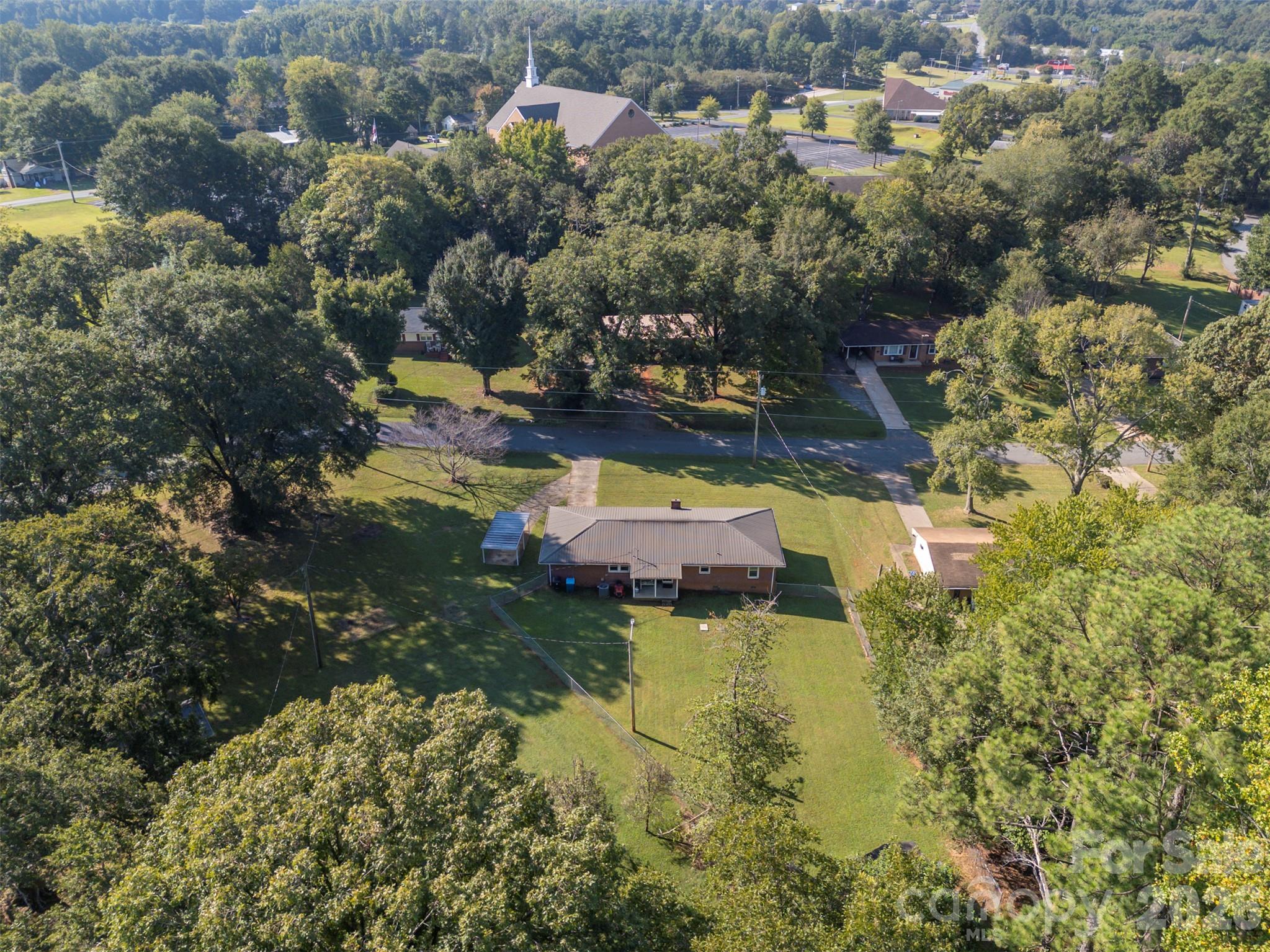 main property photo 36