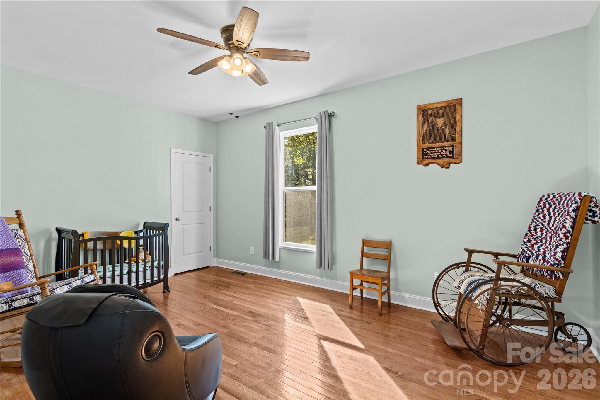 main property photo 25
