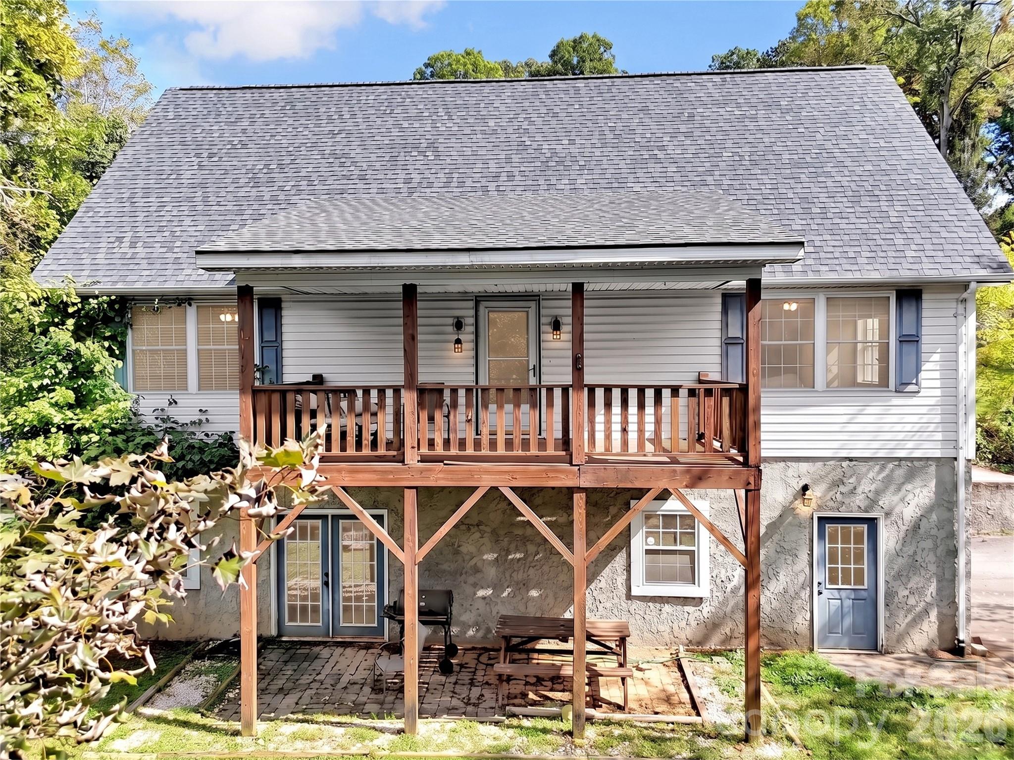 main property photo 43