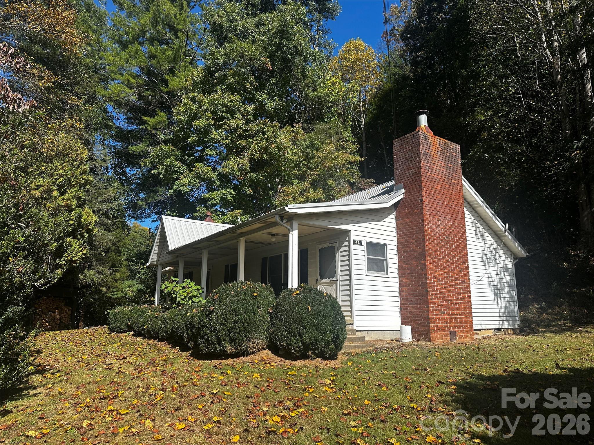 main property photo 11