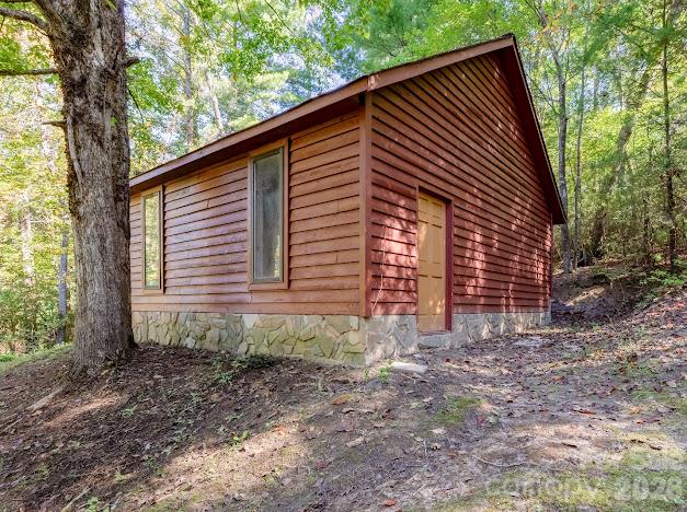 main property photo 12