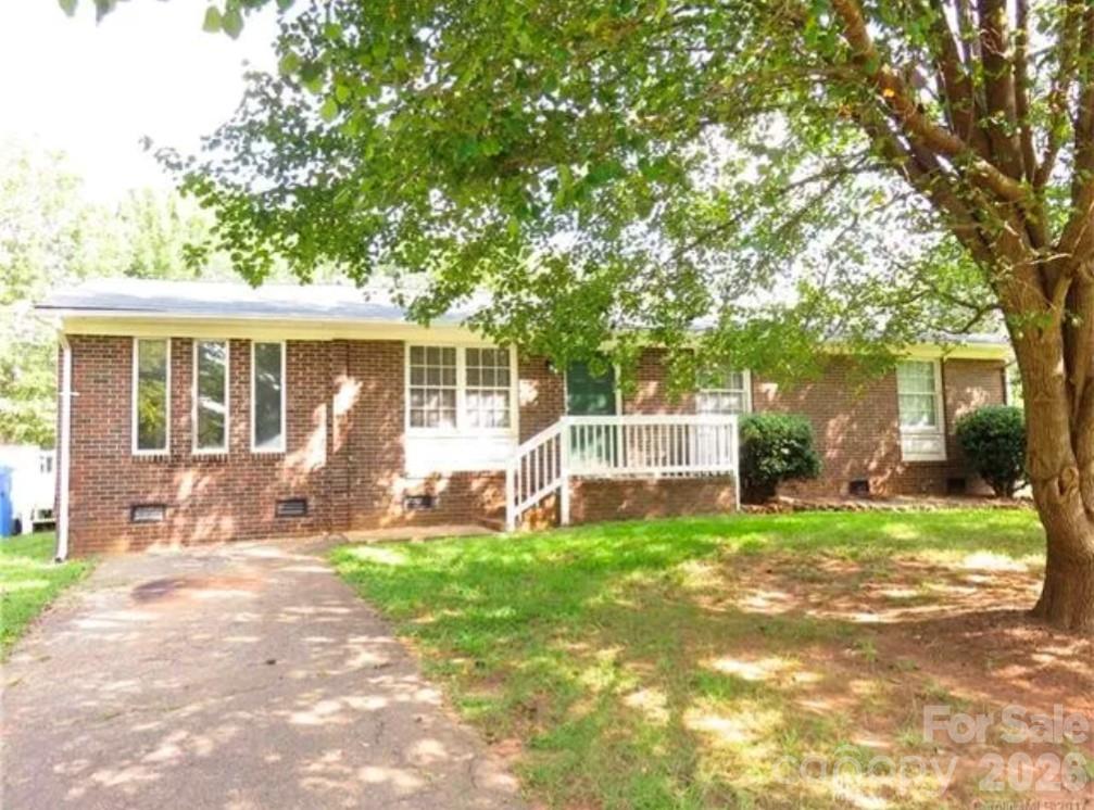 main property photo 0