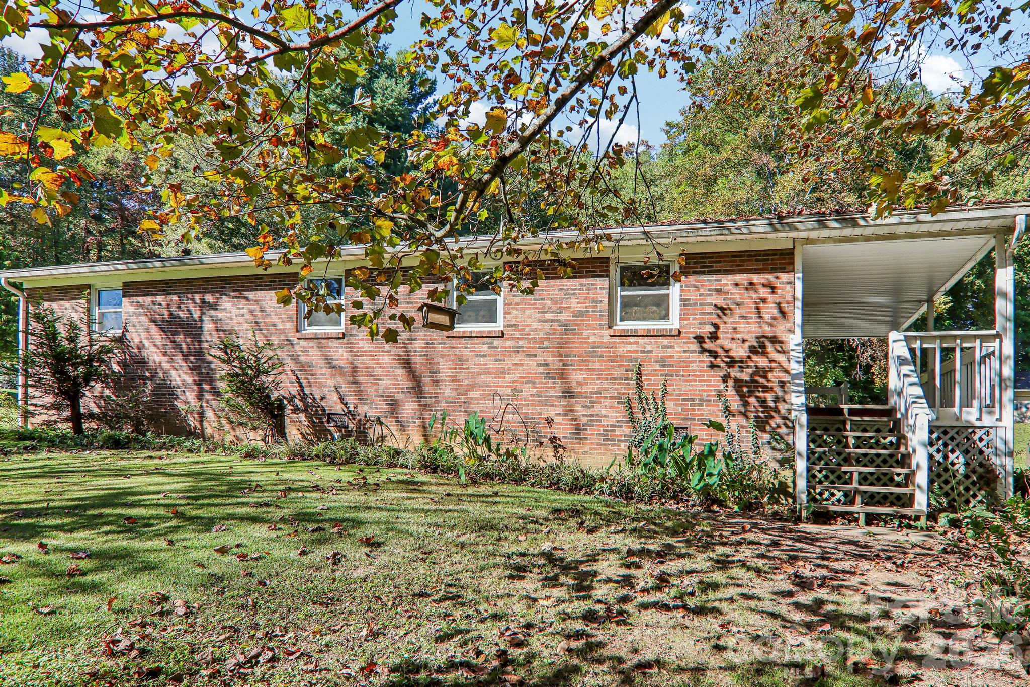 main property photo 21