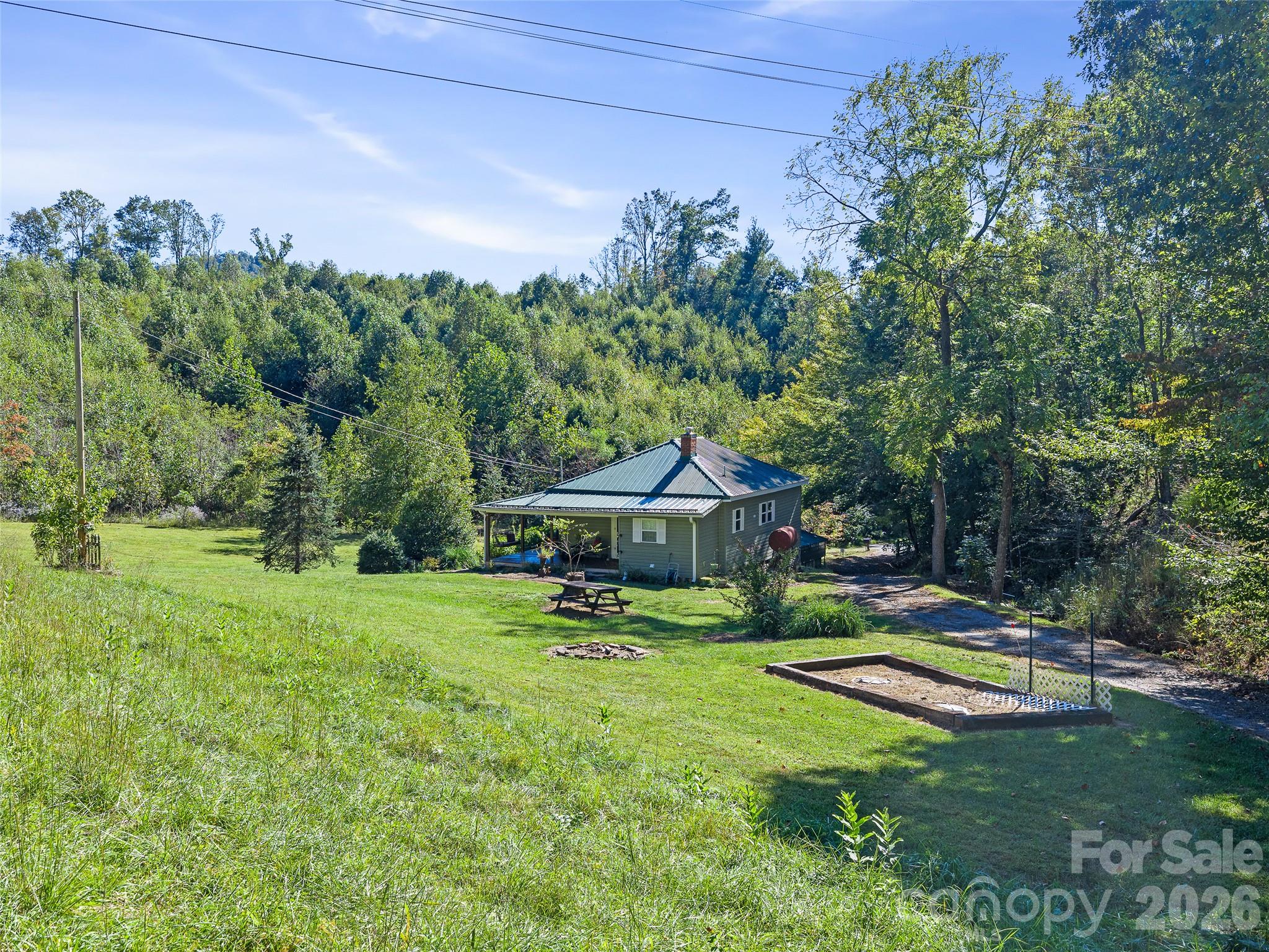 main property photo 19