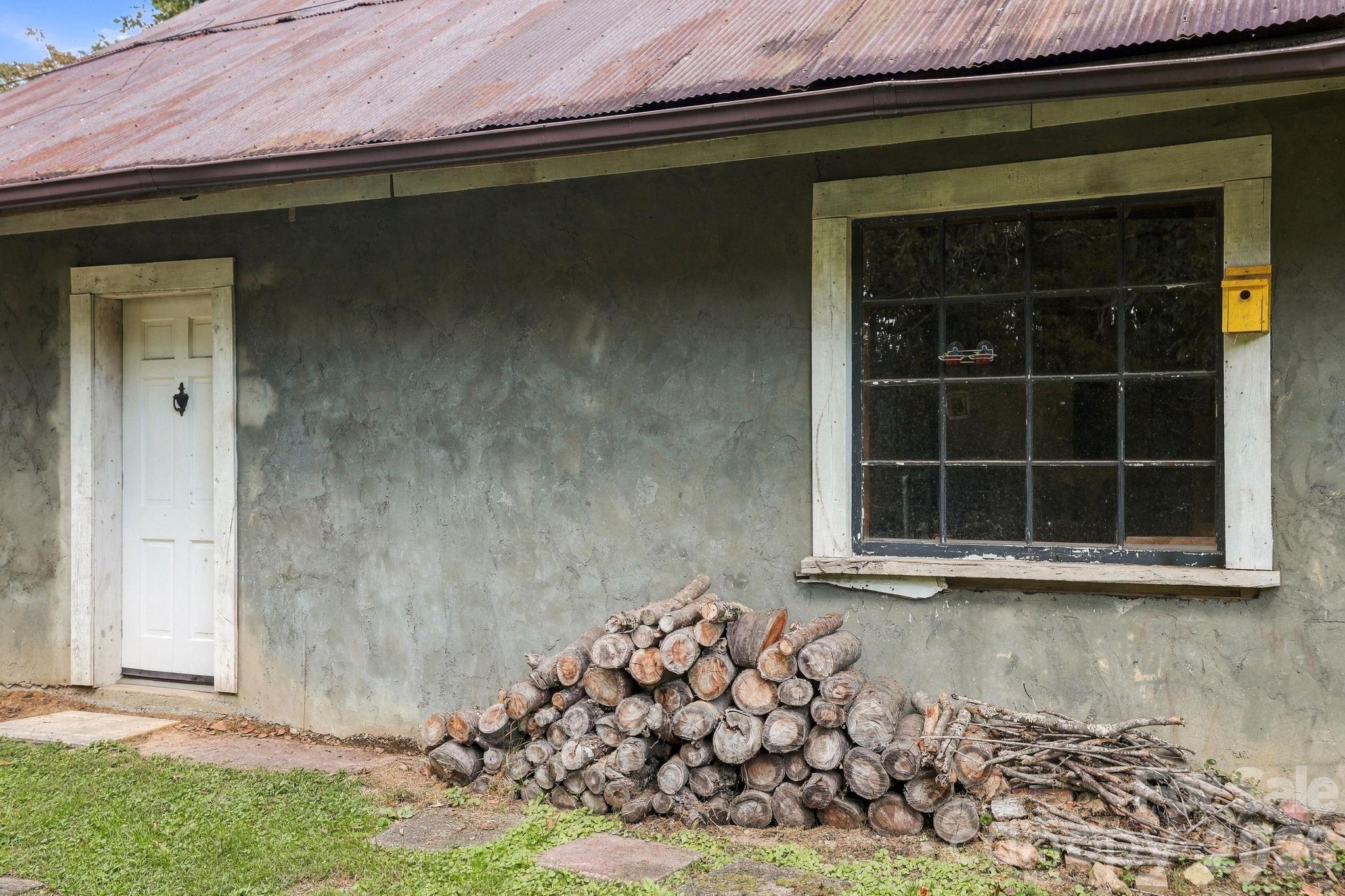 main property photo 36